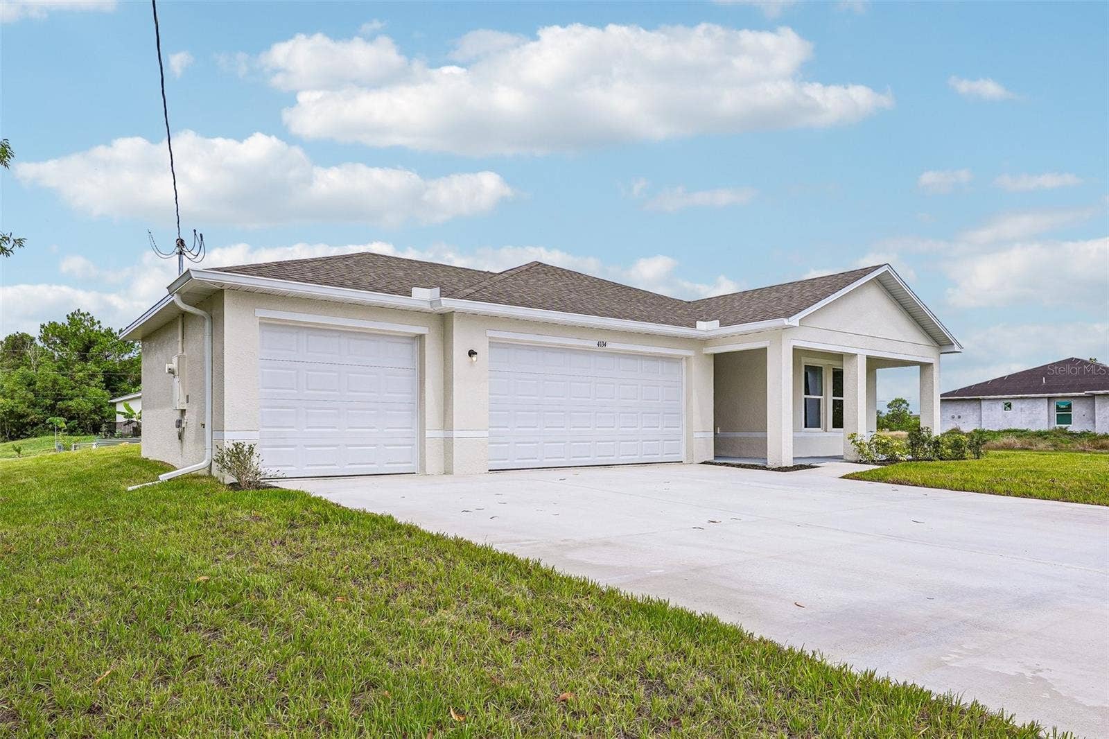 7726 95TH COURT, Vero Beach, FL 32967 7726 95TH COURT, Vero Beach, FL 32967