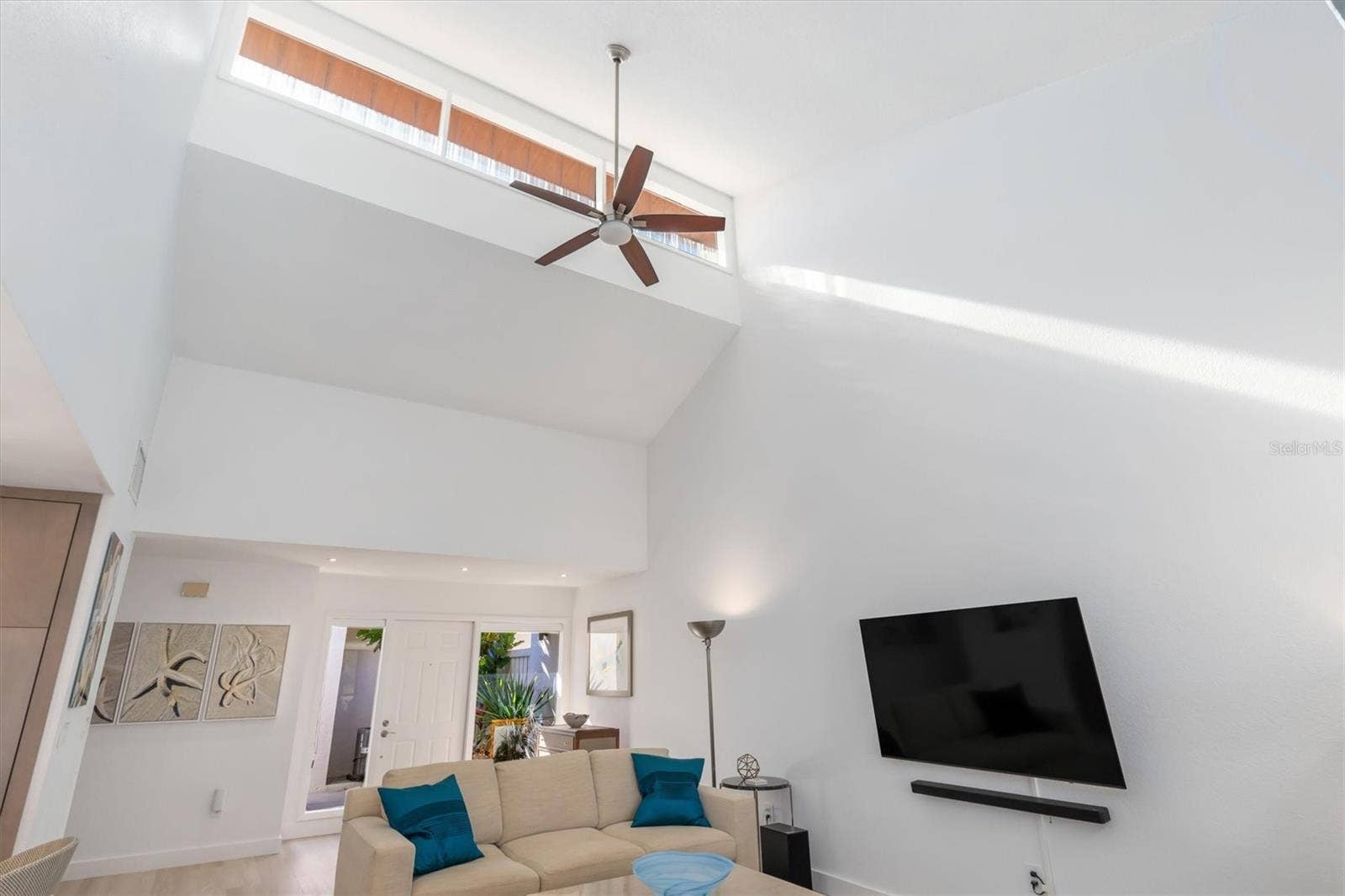 5021 SAN ROCCO COURT, Punta Gorda, FL 33950 Notice soaring 17 foot ceiling