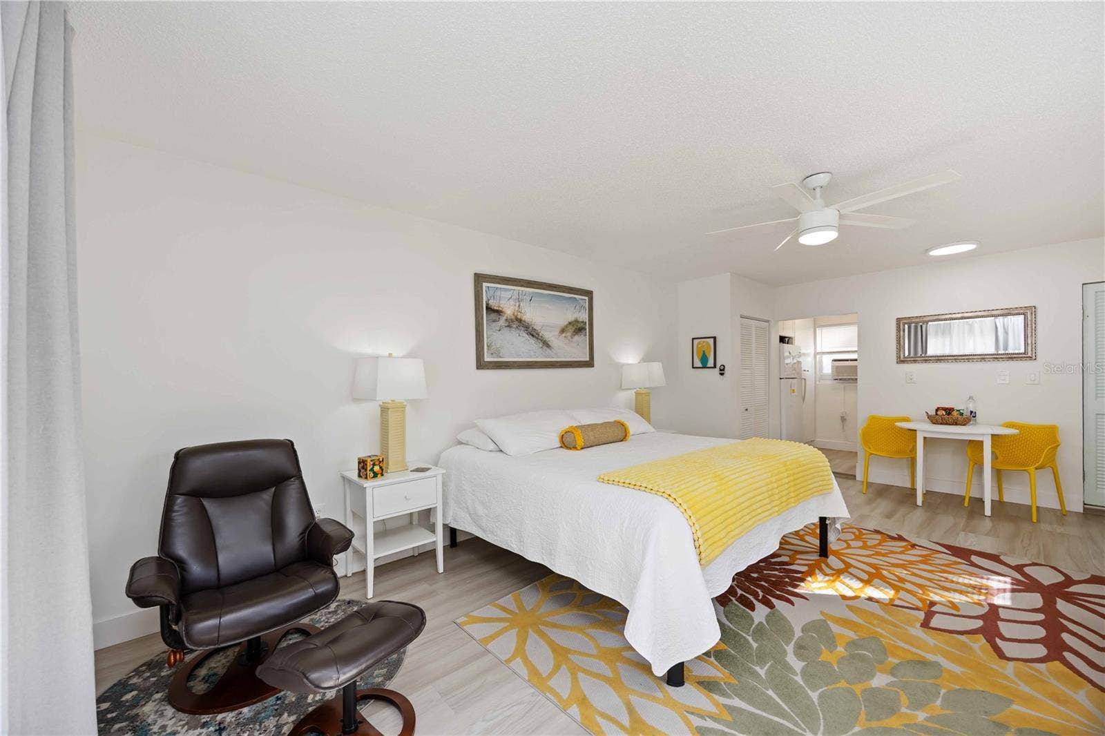 5075 N BEACH ROAD, #B, Englewood, FL 34223 5075 N BEACH ROAD, #B, Englewood, FL 34223