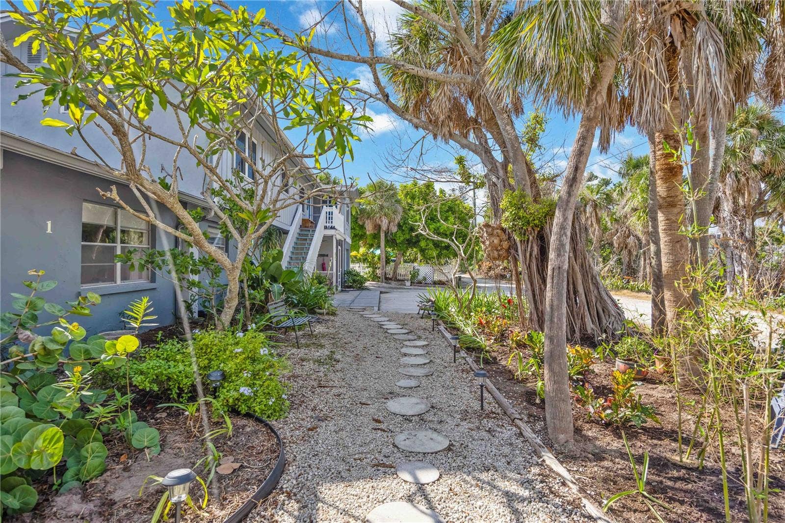 5075 N BEACH ROAD, #B, Englewood, FL 34223 5075 N BEACH ROAD, #B, Englewood, FL 34223