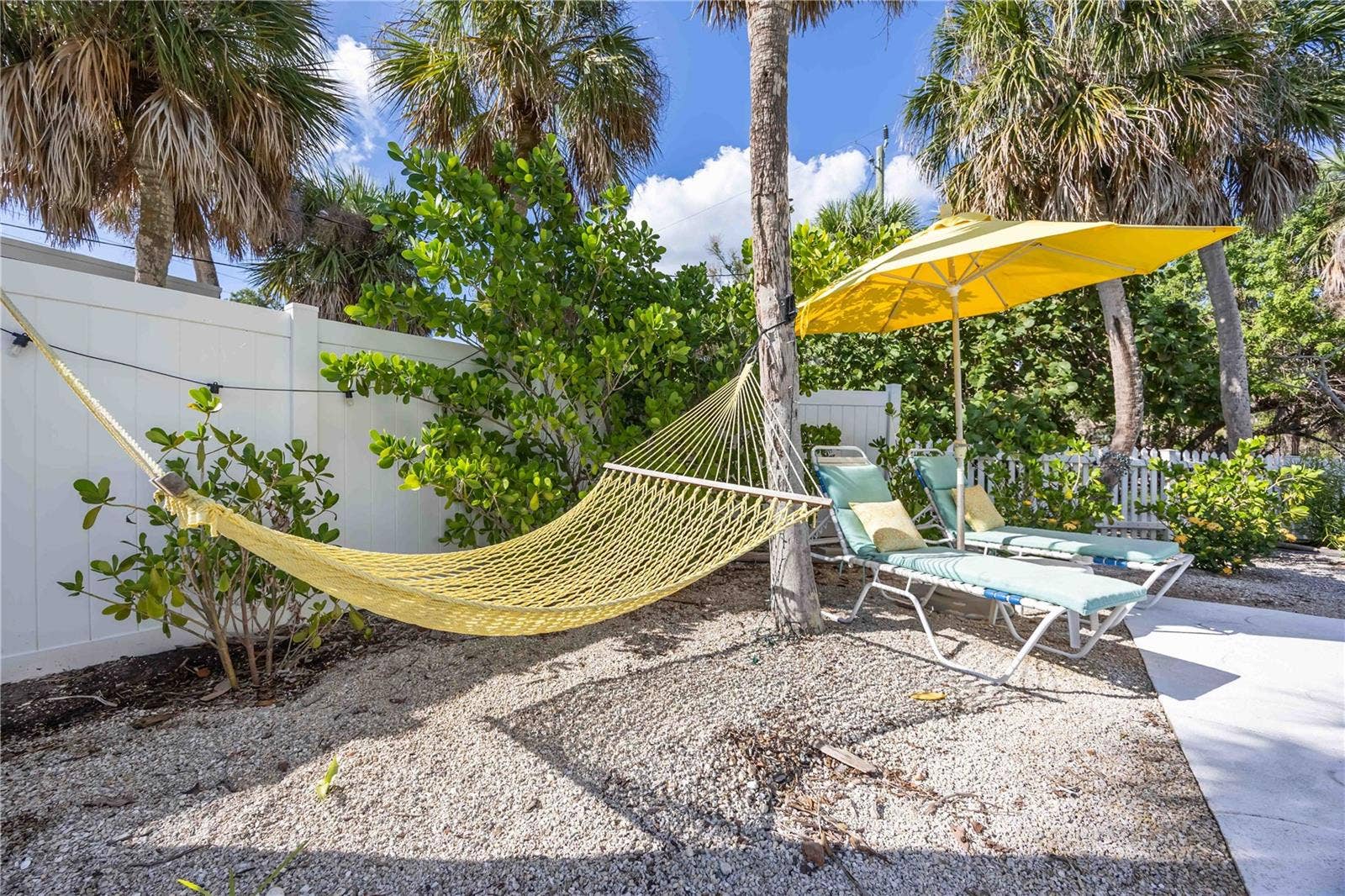 5075 N BEACH ROAD, #B, Englewood, FL 34223 5075 N BEACH ROAD, #B, Englewood, FL 34223