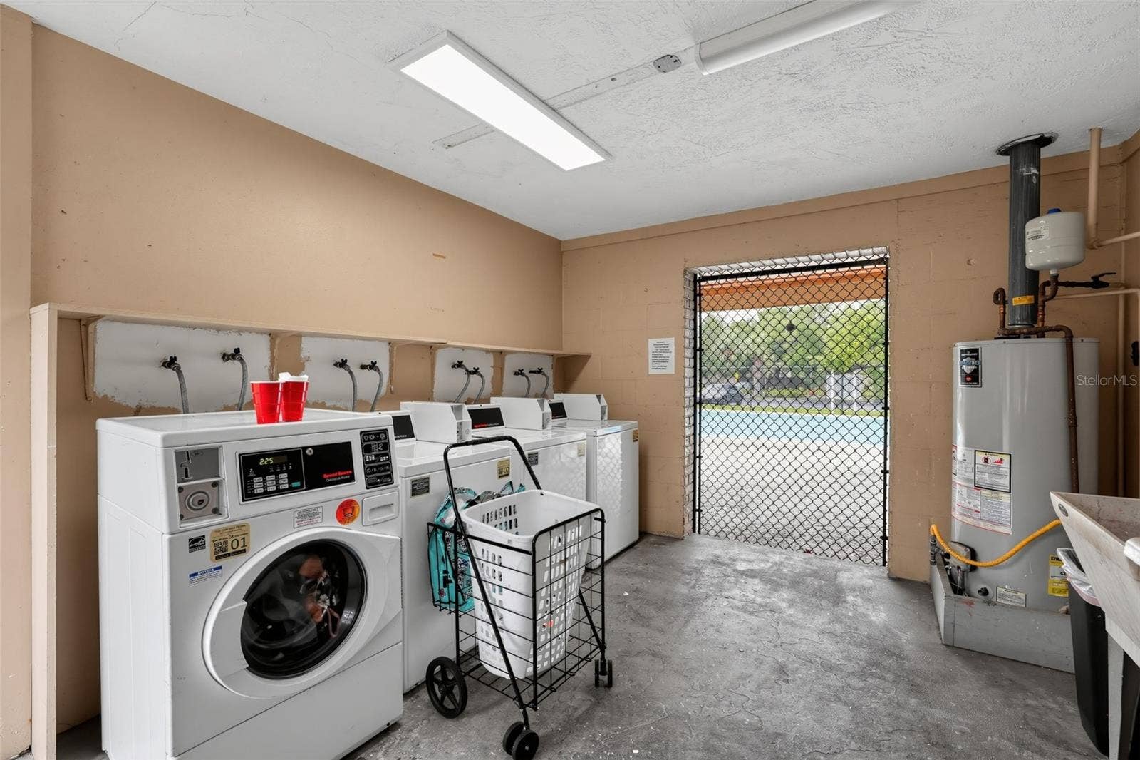 2501 HARN BOULEVARD, #J12, Clearwater, FL 33764 2501 HARN BOULEVARD, #J12, Clearwater, FL 33764