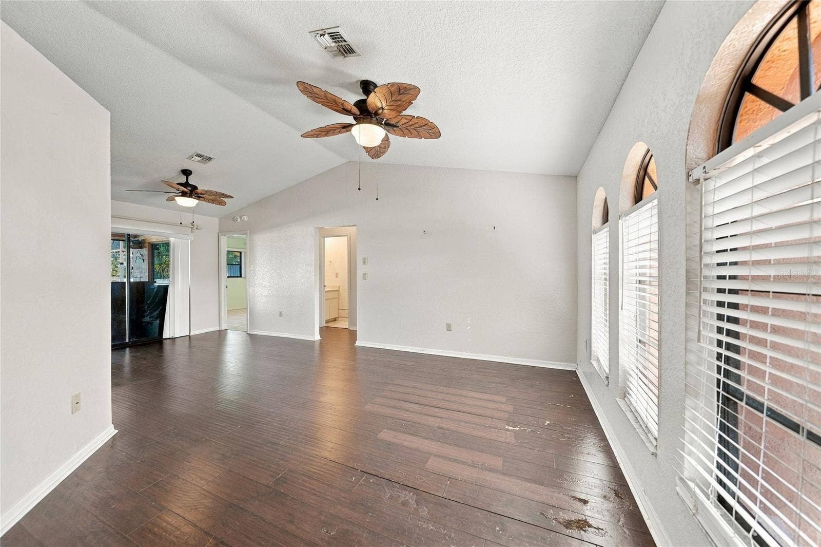 880 PHYLLIS STREET, Port Charlotte, FL 33948 880 PHYLLIS STREET, Port Charlotte, FL 33948
