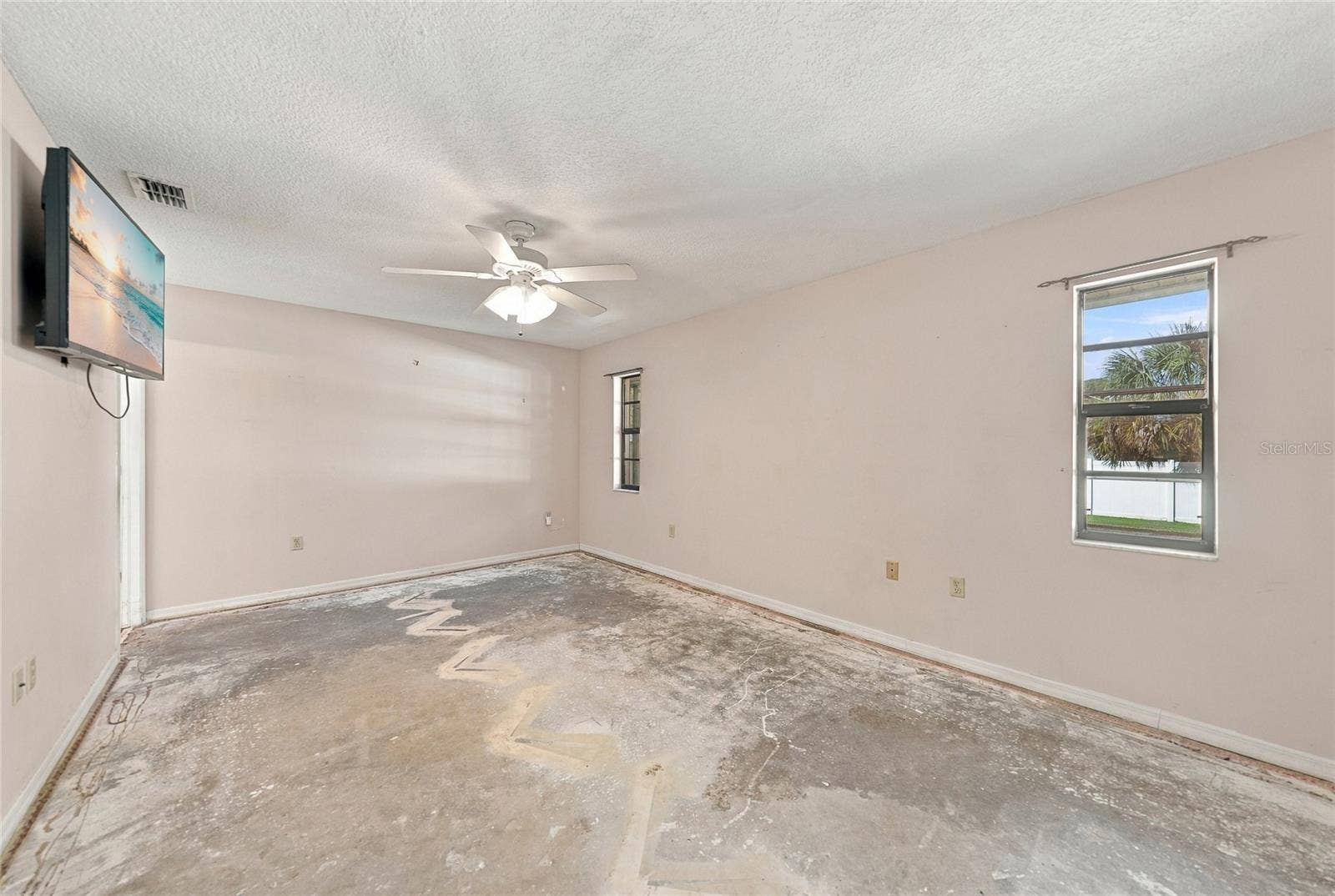 880 PHYLLIS STREET, Port Charlotte, FL 33948 880 PHYLLIS STREET, Port Charlotte, FL 33948