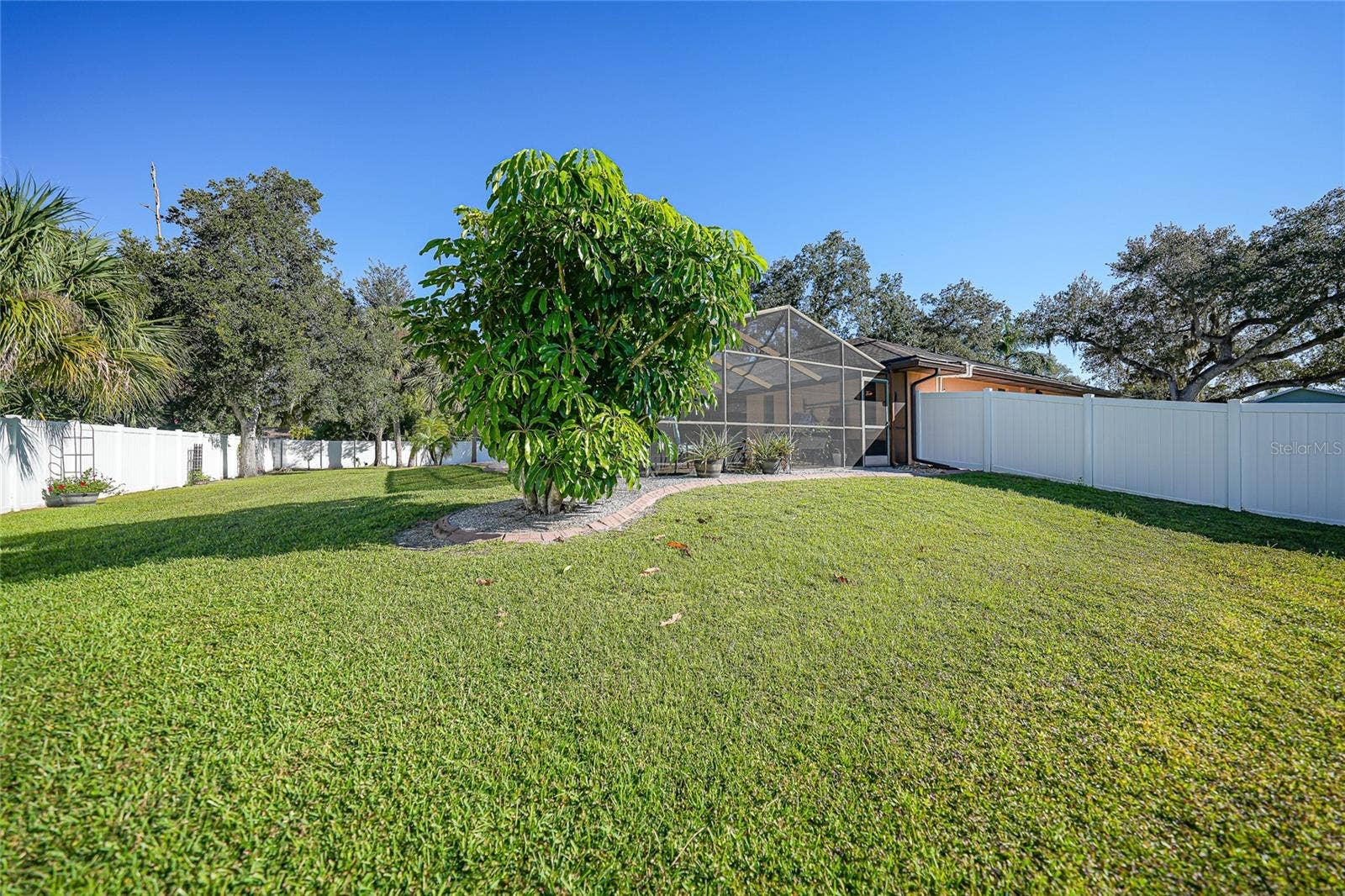 880 PHYLLIS STREET, Port Charlotte, FL 33948 880 PHYLLIS STREET, Port Charlotte, FL 33948