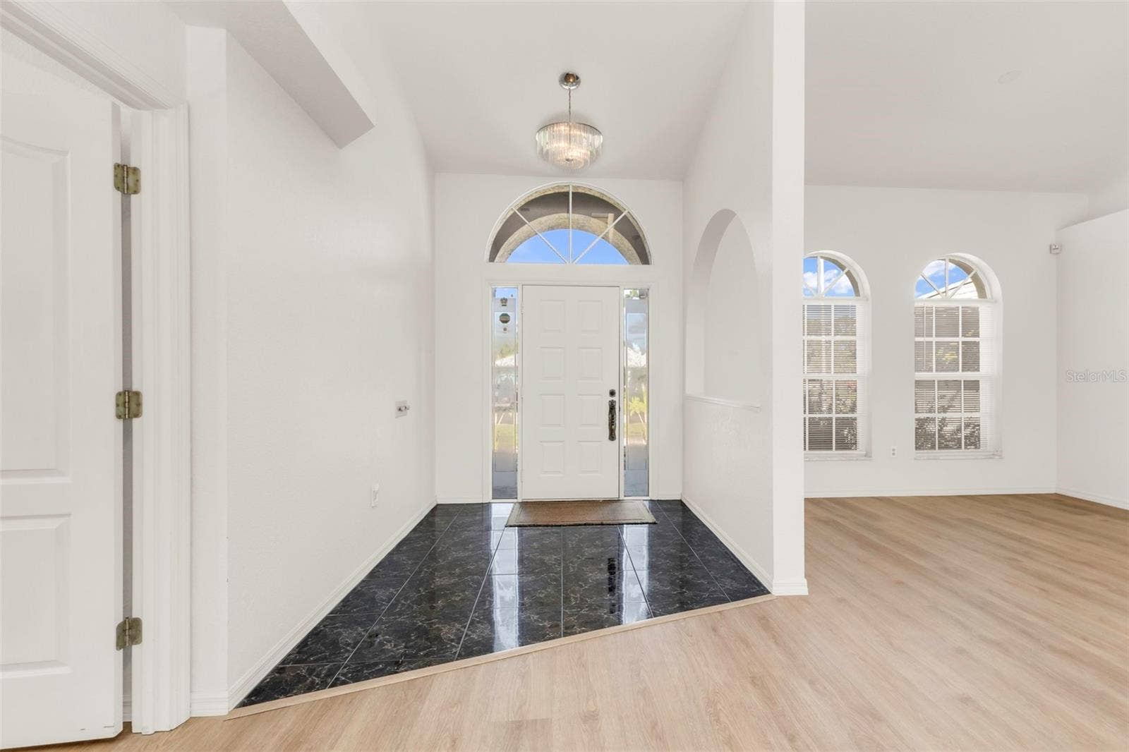 5184 ELLSWORTH TERRACE, Port Charlotte, FL 33981 Foyer