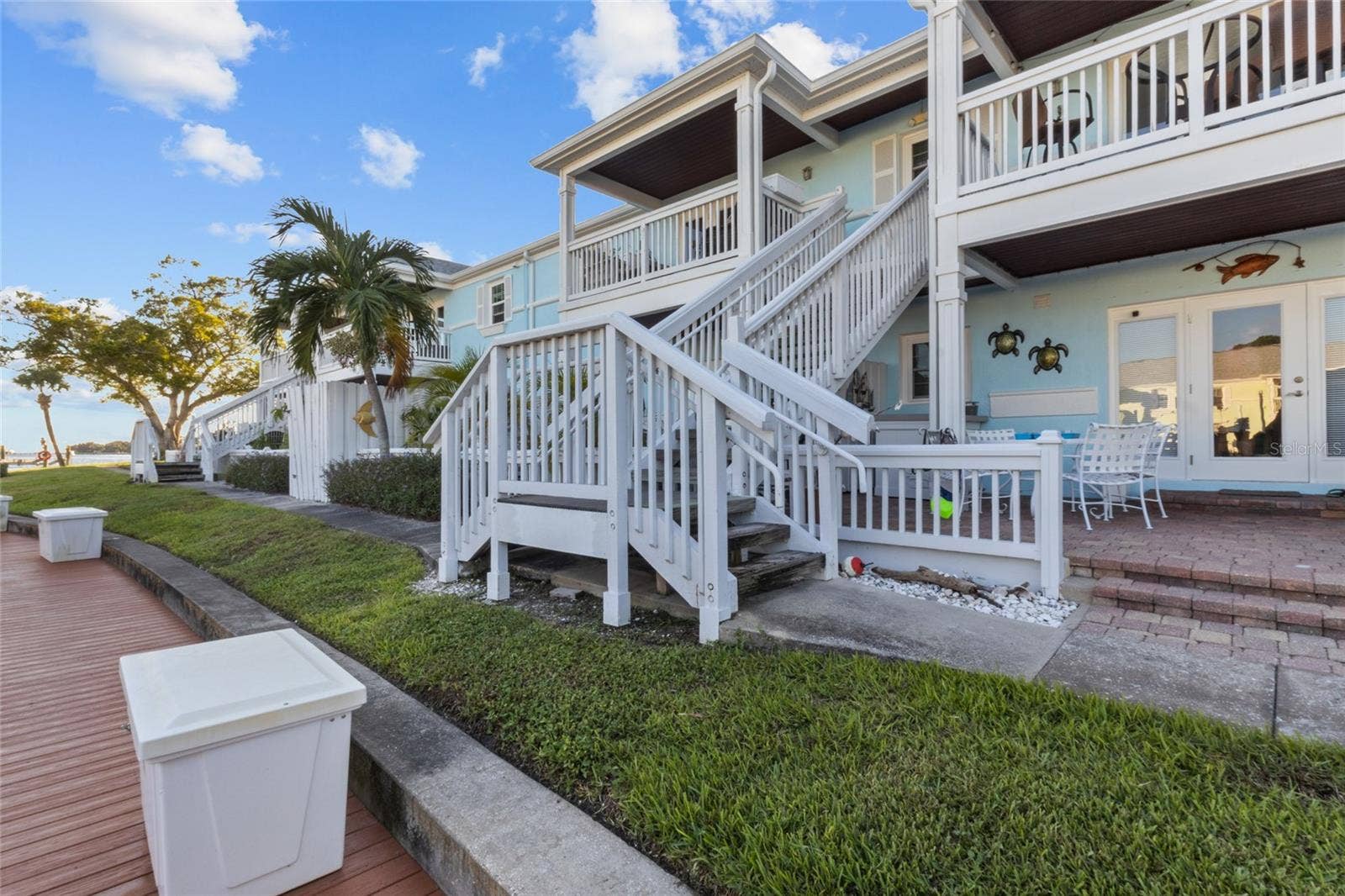 5202 BEACH DRIVE SE, #D, St Petersburg, FL 33705 5202 BEACH DRIVE SE, #D, St Petersburg, FL 33705