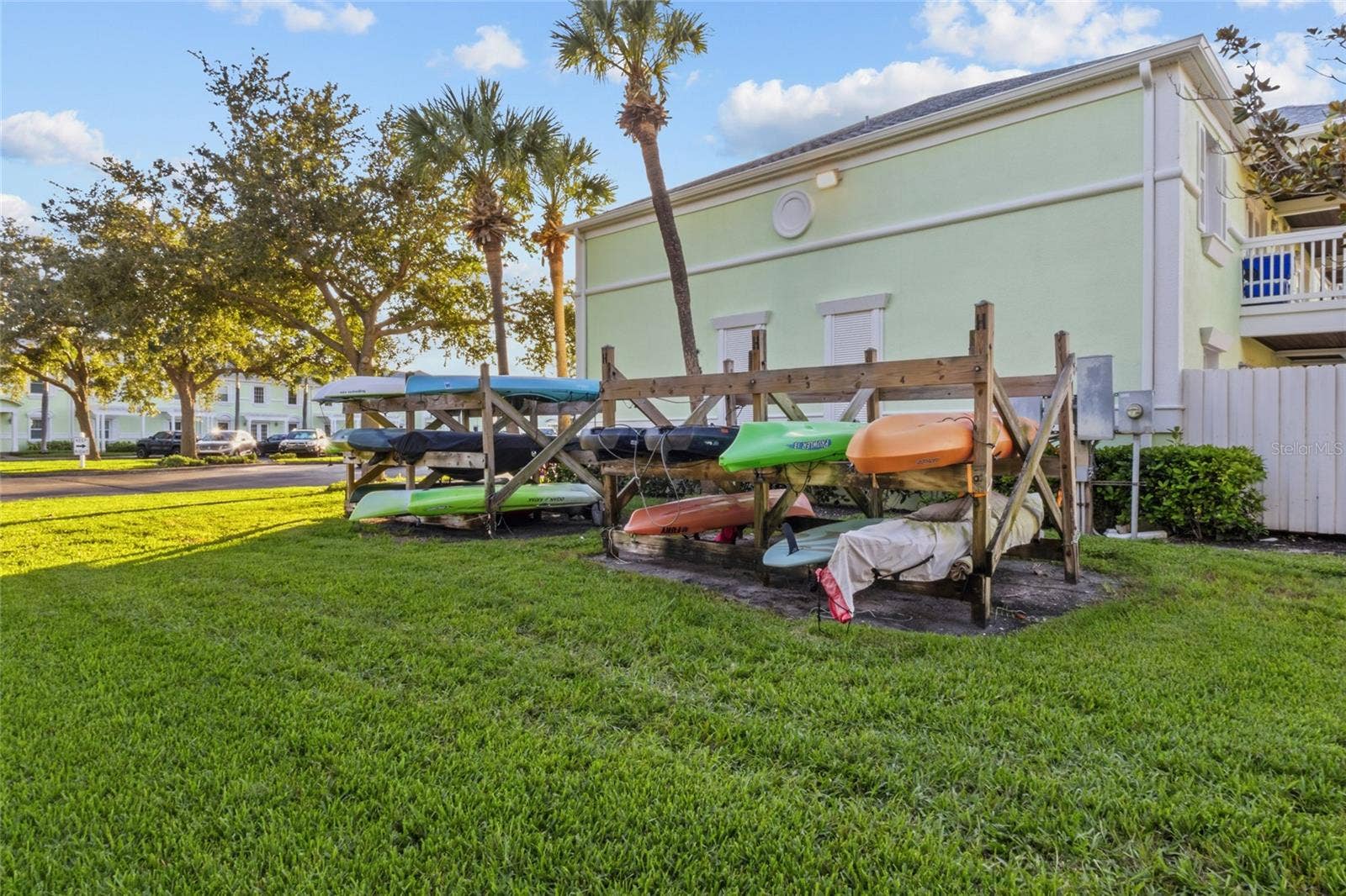 5202 BEACH DRIVE SE, #D, St Petersburg, FL 33705 5202 BEACH DRIVE SE, #D, St Petersburg, FL 33705