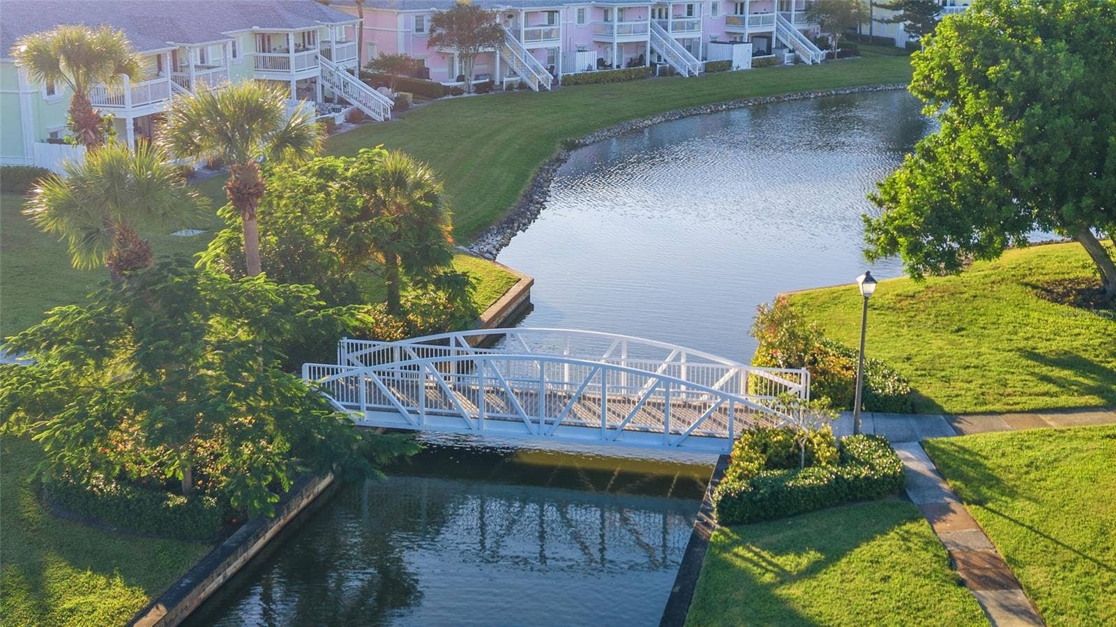 5202 BEACH DRIVE SE, #D, St Petersburg, FL 33705 5202 BEACH DRIVE SE, #D, St Petersburg, FL 33705