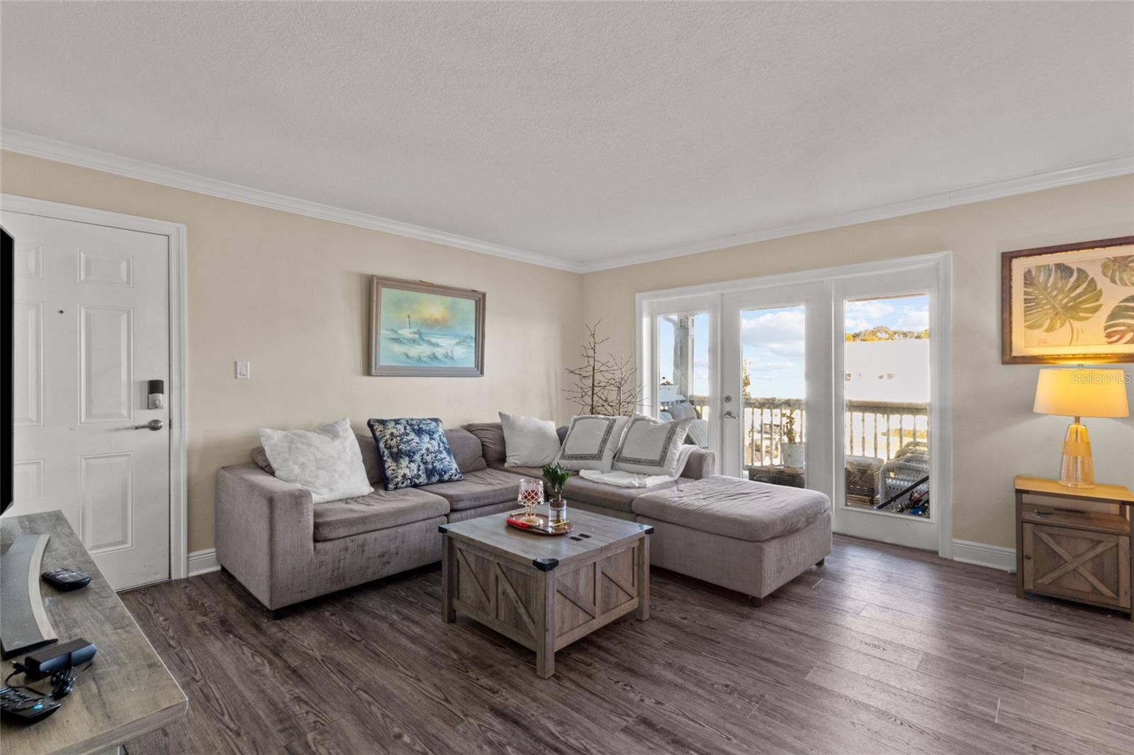 5202 BEACH DRIVE SE, #D, St Petersburg, FL 33705 5202 BEACH DRIVE SE, #D, St Petersburg, FL 33705