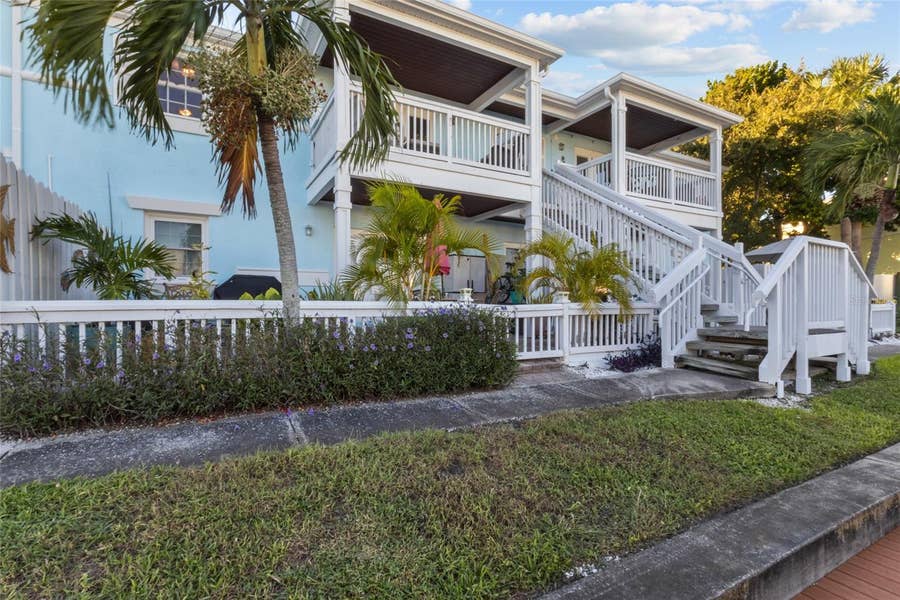 Property photo for 5202 BEACH DRIVE SE, #D, St Petersburg, FL