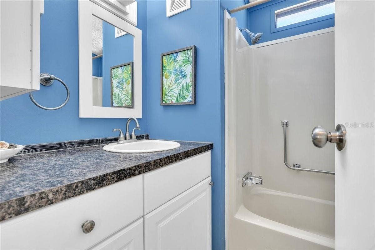 47 N STARBOARD DRIVE, Venice, FL 34285