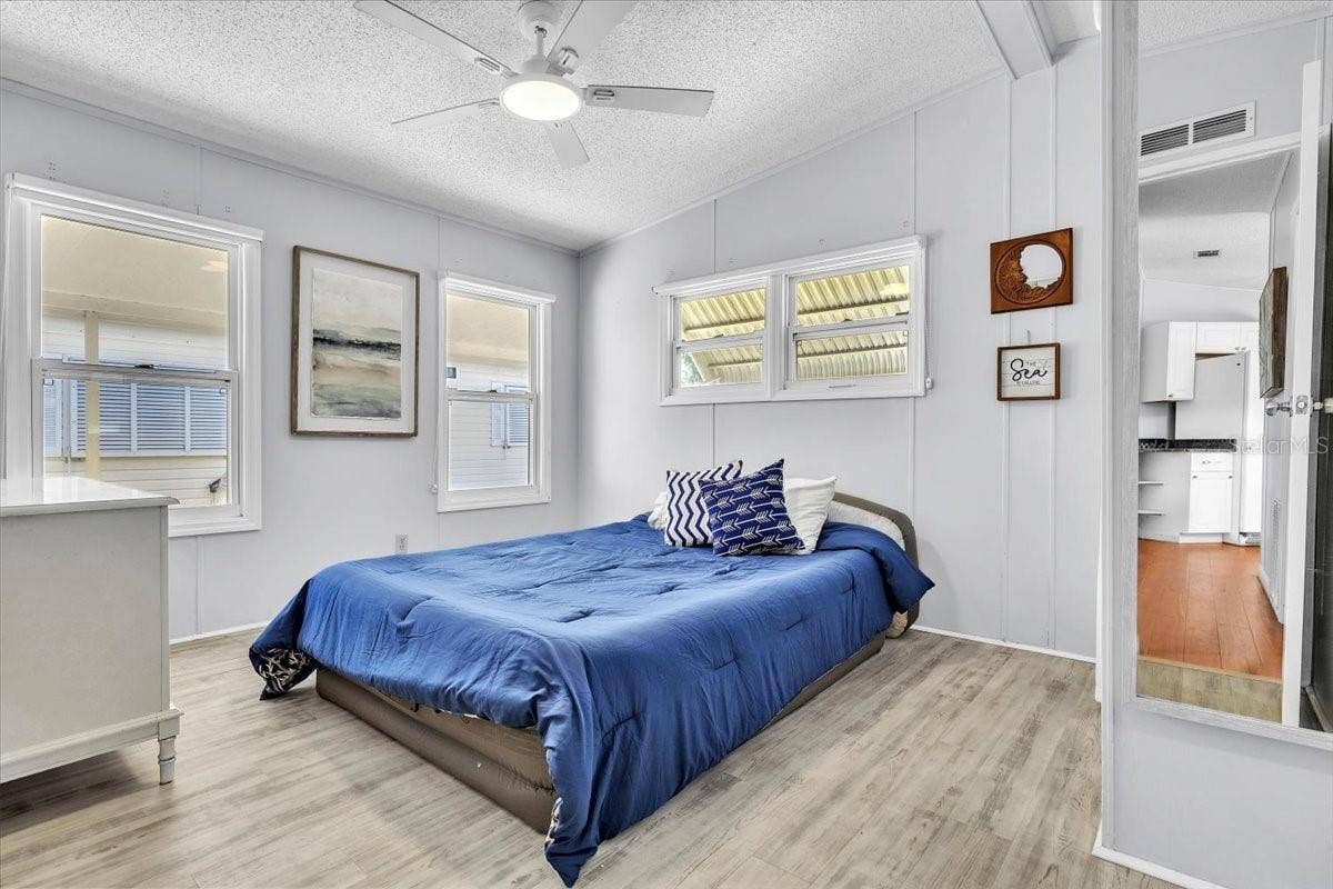 47 N STARBOARD DRIVE, Venice, FL 34285