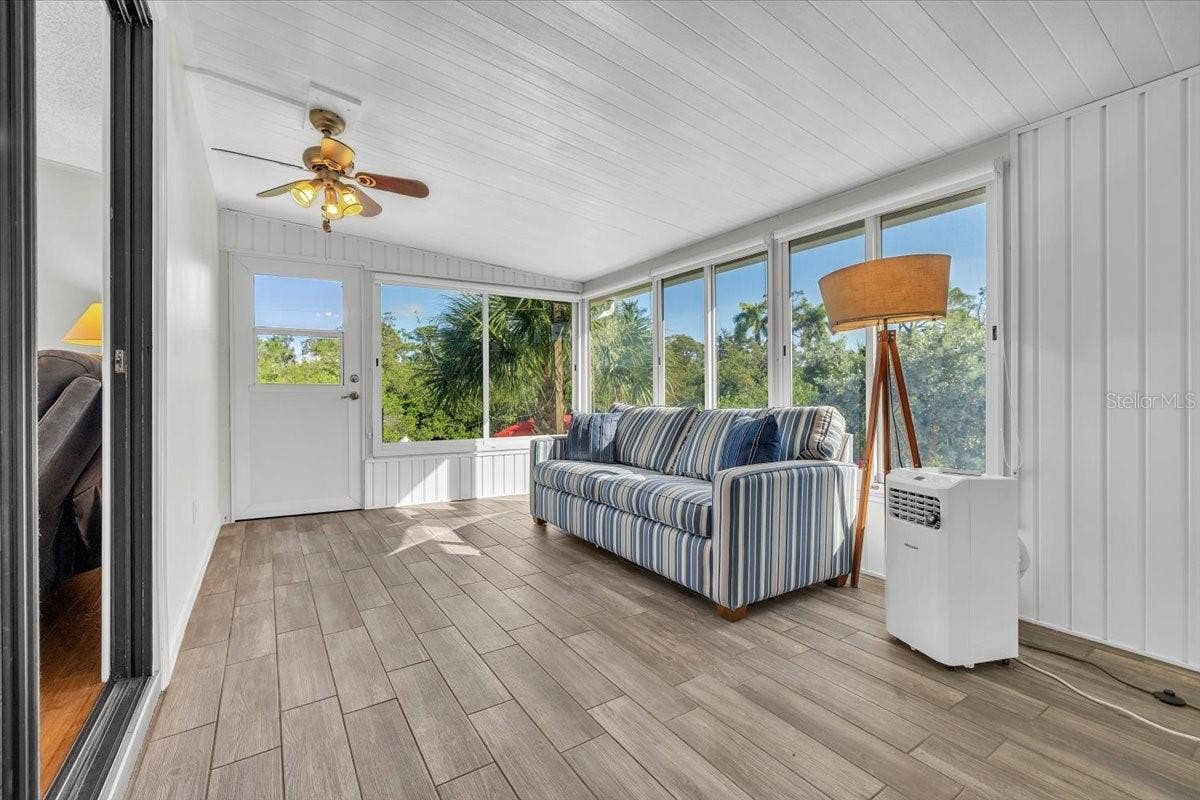 47 N STARBOARD DRIVE, Venice, FL 34285