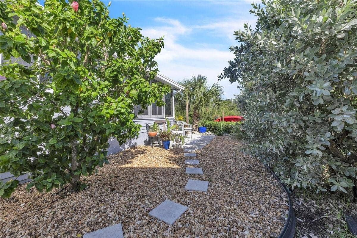 47 N STARBOARD DRIVE, Venice, FL 34285