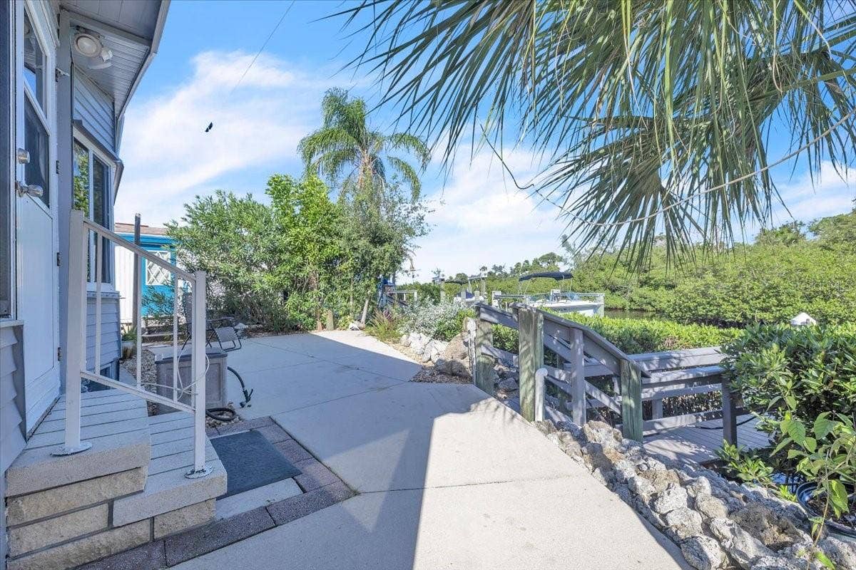47 N STARBOARD DRIVE, Venice, FL 34285
