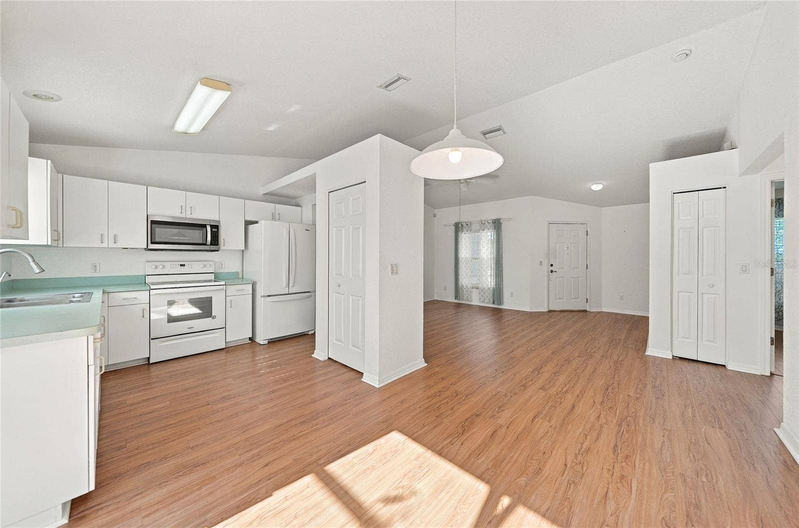 4840 CAMELOT STREET, North Port, FL 34288 4840 CAMELOT STREET, North Port, FL 34288