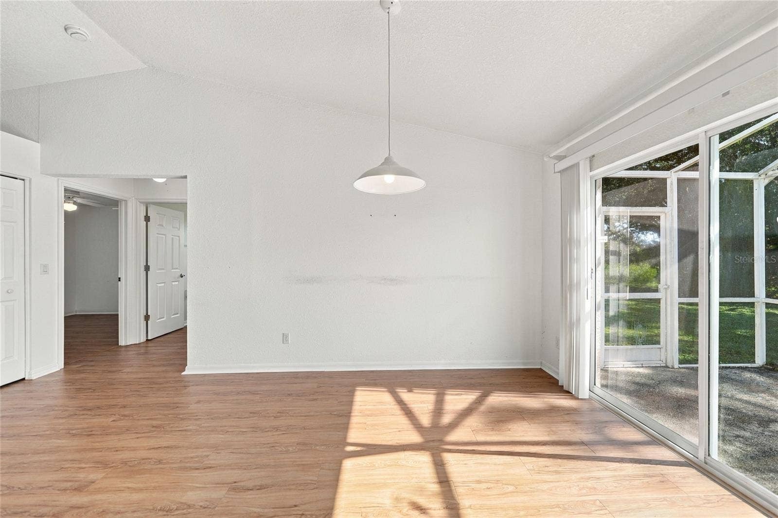4840 CAMELOT STREET, North Port, FL 34288 Dining Area