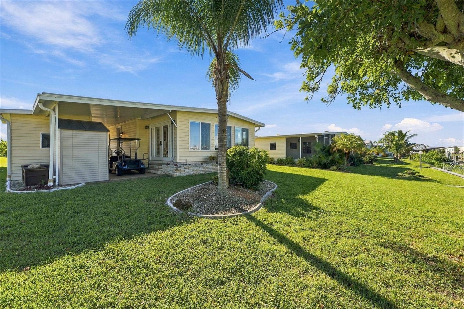110 MARTINIQUE ROAD, North Port, FL 34287 110 MARTINIQUE ROAD, North Port, FL 34287