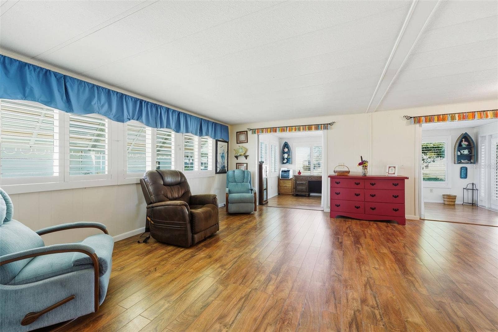 110 MARTINIQUE ROAD, North Port, FL 34287 110 MARTINIQUE ROAD, North Port, FL 34287