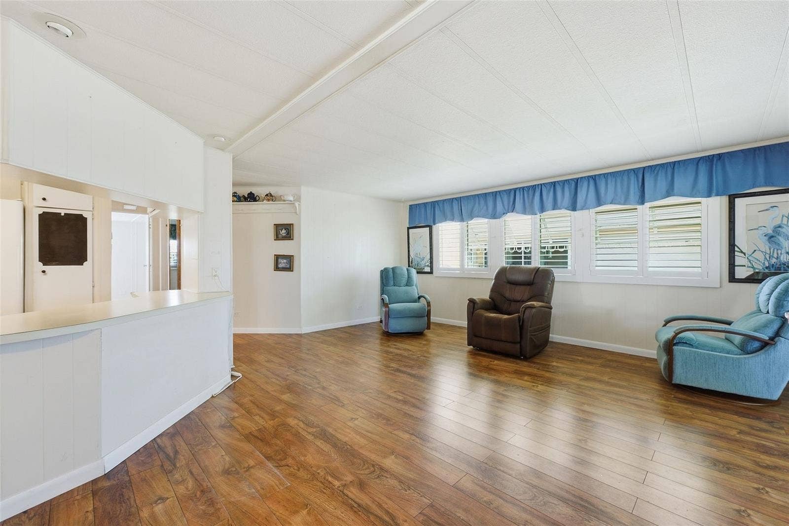 110 MARTINIQUE ROAD, North Port, FL 34287 110 MARTINIQUE ROAD, North Port, FL 34287