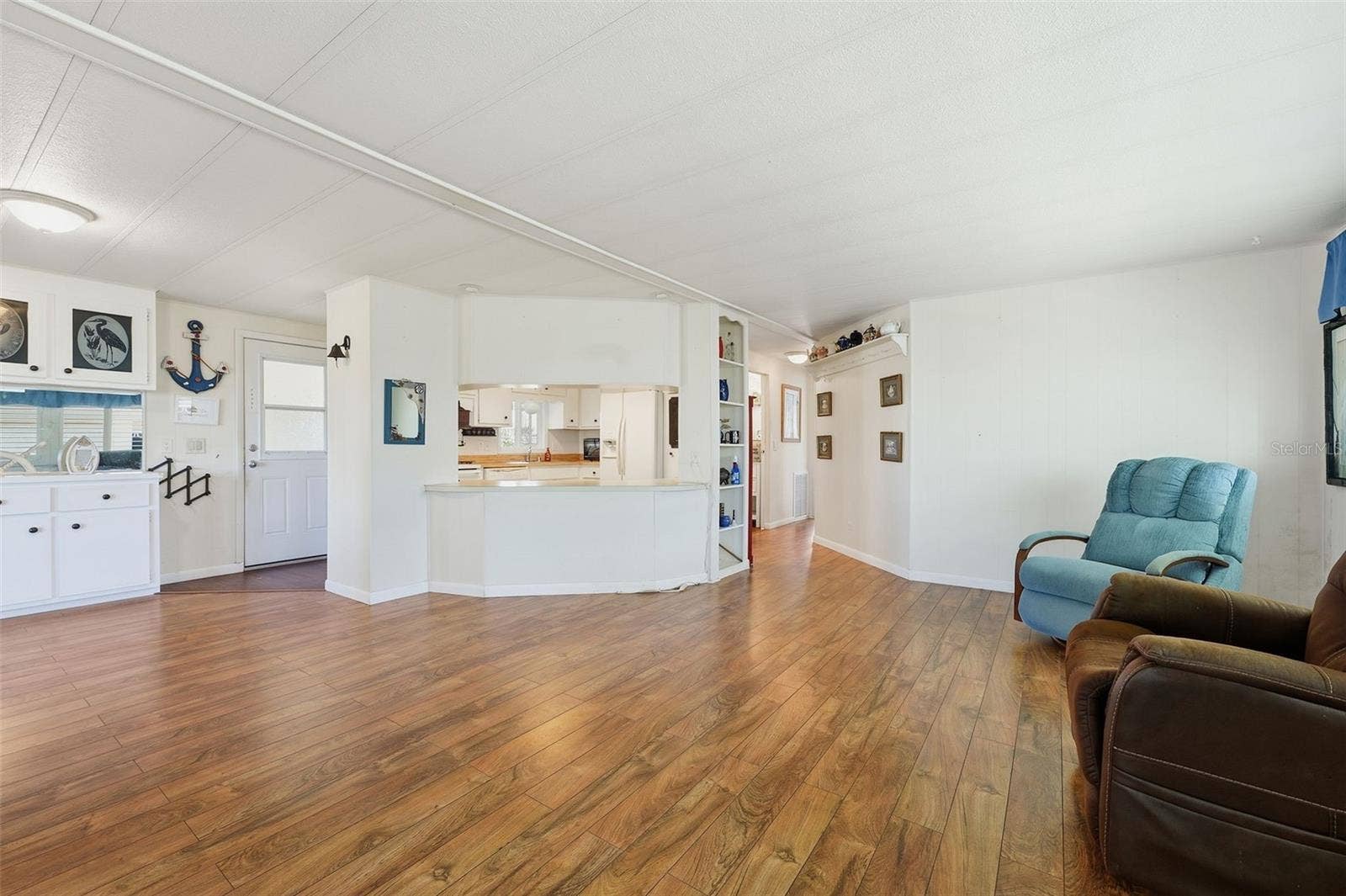 110 MARTINIQUE ROAD, North Port, FL 34287 110 MARTINIQUE ROAD, North Port, FL 34287