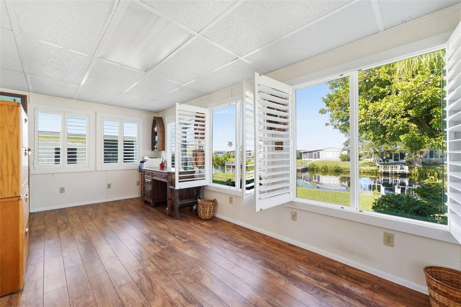 110 MARTINIQUE ROAD, North Port, FL 34287 110 MARTINIQUE ROAD, North Port, FL 34287