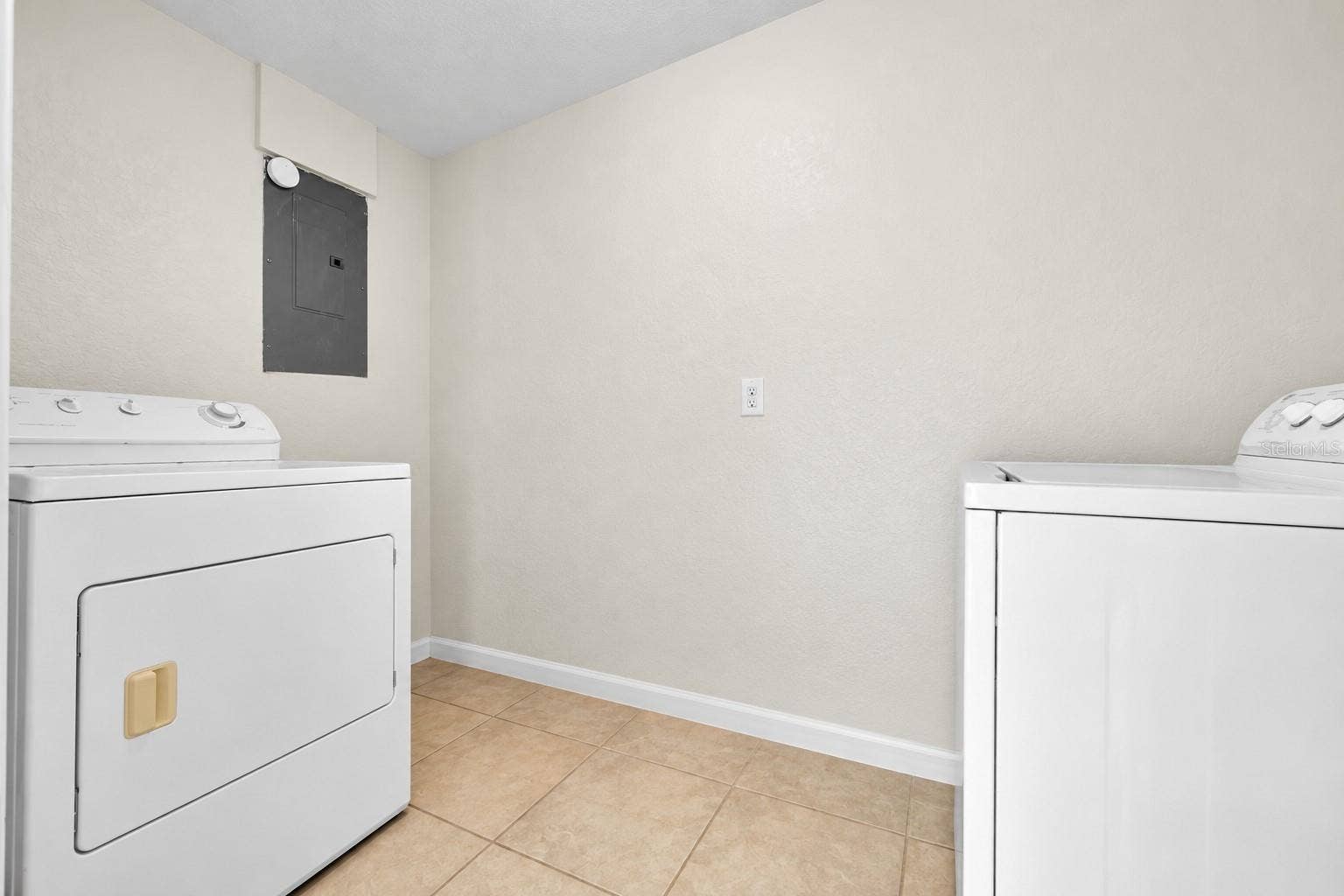 2524 COLLINGSWOOD BOULEVARD, Port Charlotte, FL 33948 2524 COLLINGSWOOD BOULEVARD, Port Charlotte, FL 33948