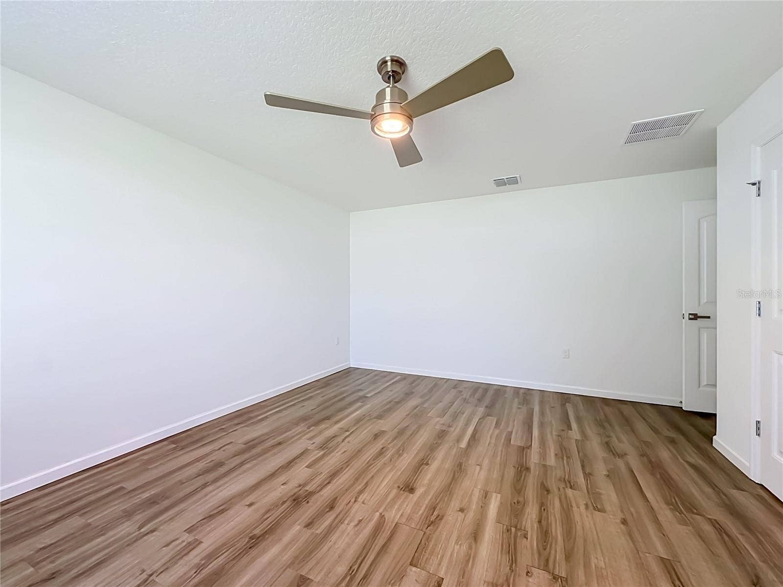 240 BIRD OF PARADISE DRIVE, Palm Coast, FL 32137 240 BIRD OF PARADISE DRIVE, Palm Coast, FL 32137