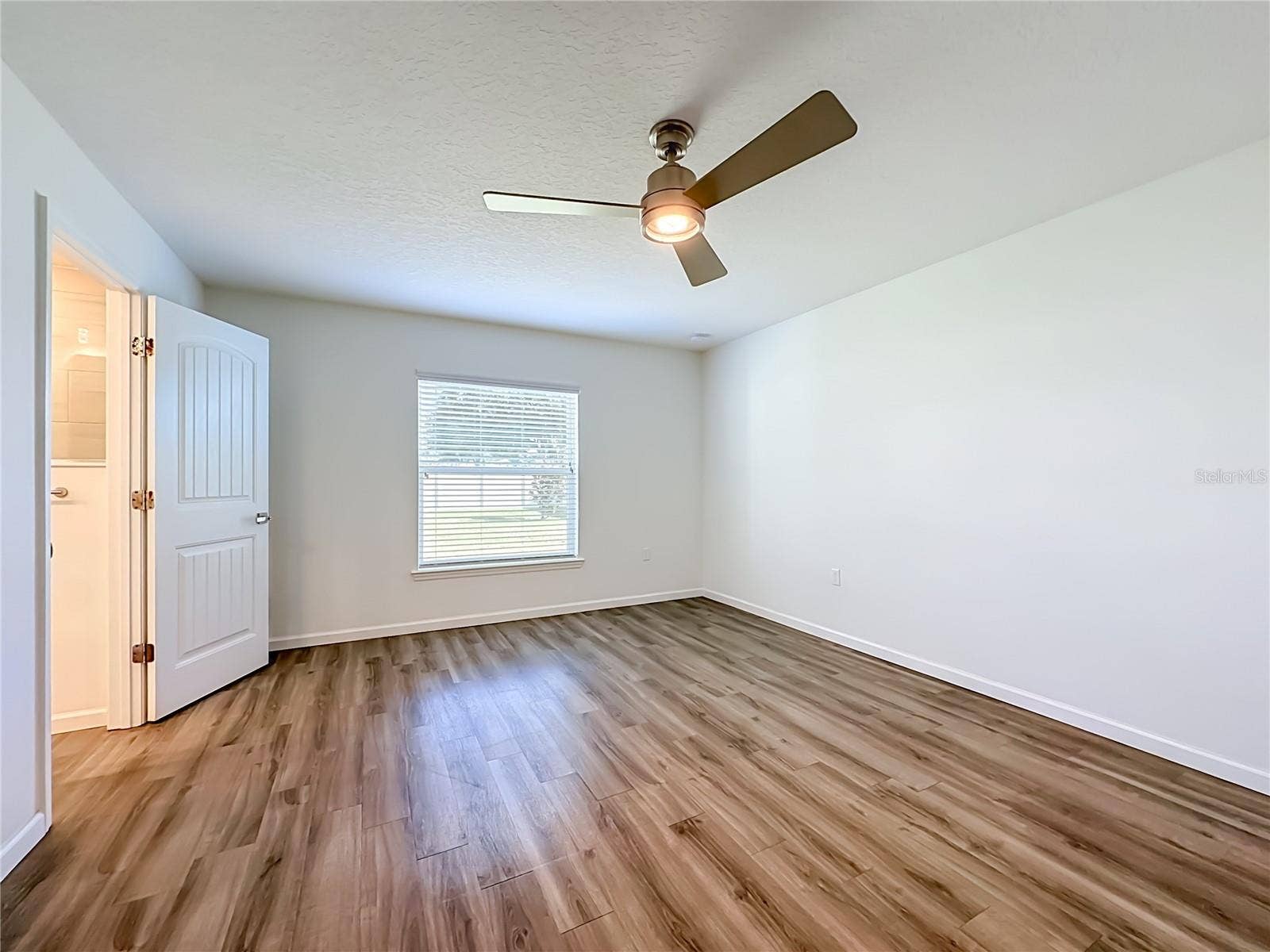 240 BIRD OF PARADISE DRIVE, Palm Coast, FL 32137 240 BIRD OF PARADISE DRIVE, Palm Coast, FL 32137