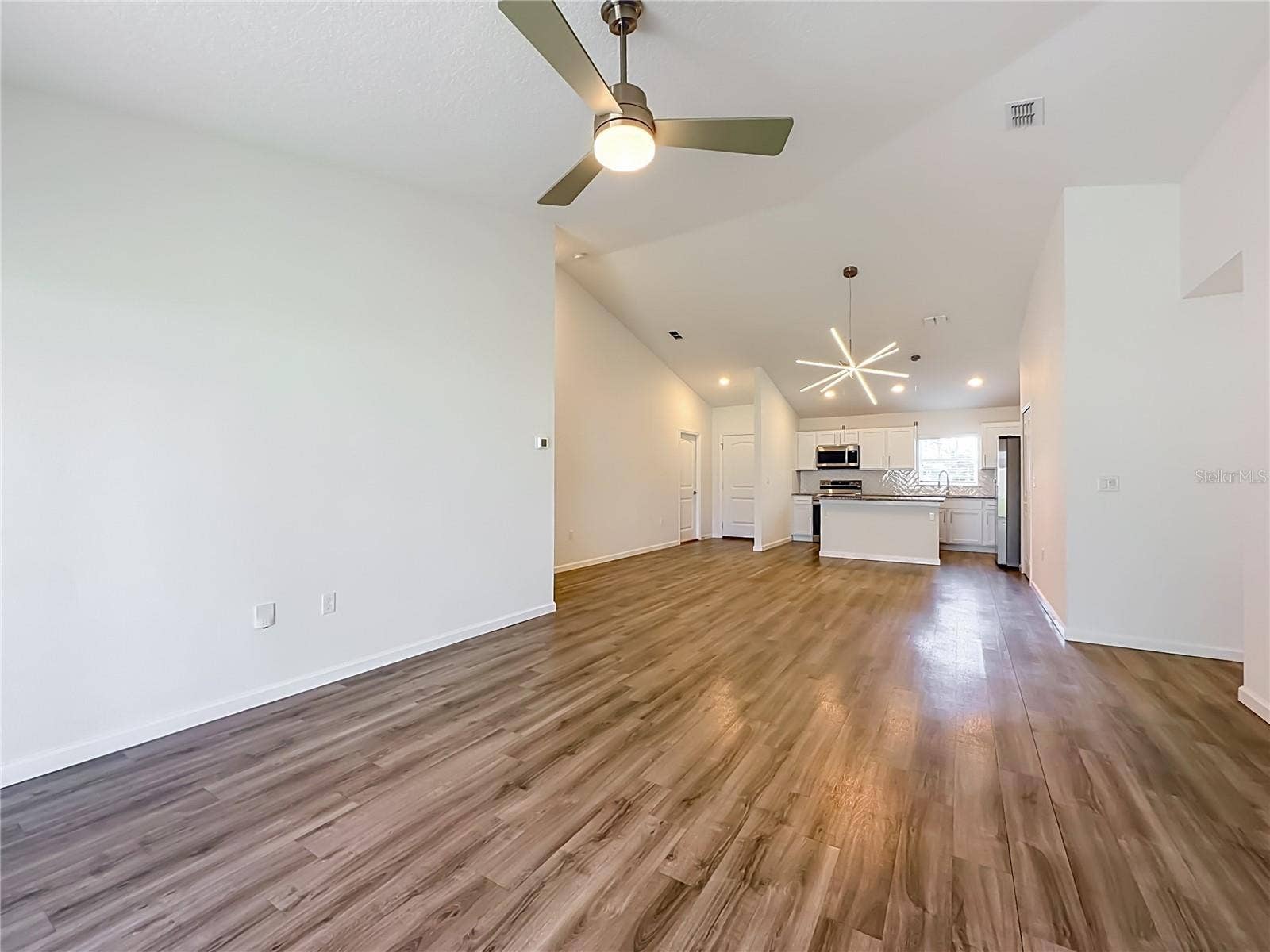 240 BIRD OF PARADISE DRIVE, Palm Coast, FL 32137 240 BIRD OF PARADISE DRIVE, Palm Coast, FL 32137