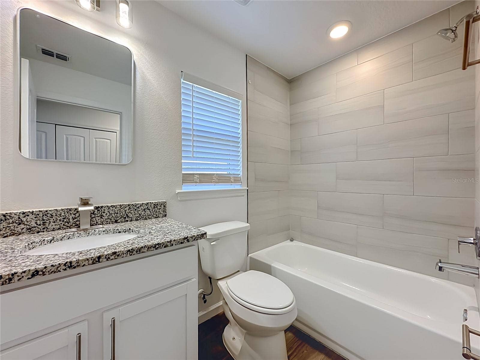 240 BIRD OF PARADISE DRIVE, Palm Coast, FL 32137 240 BIRD OF PARADISE DRIVE, Palm Coast, FL 32137