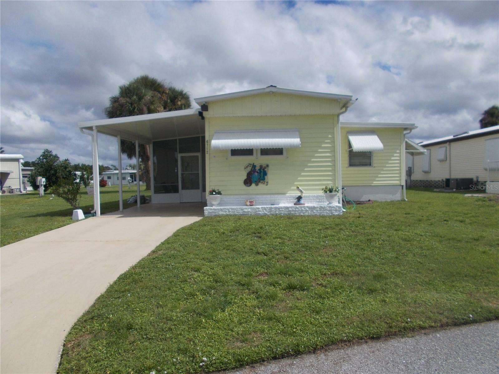 6712 Sage Lane