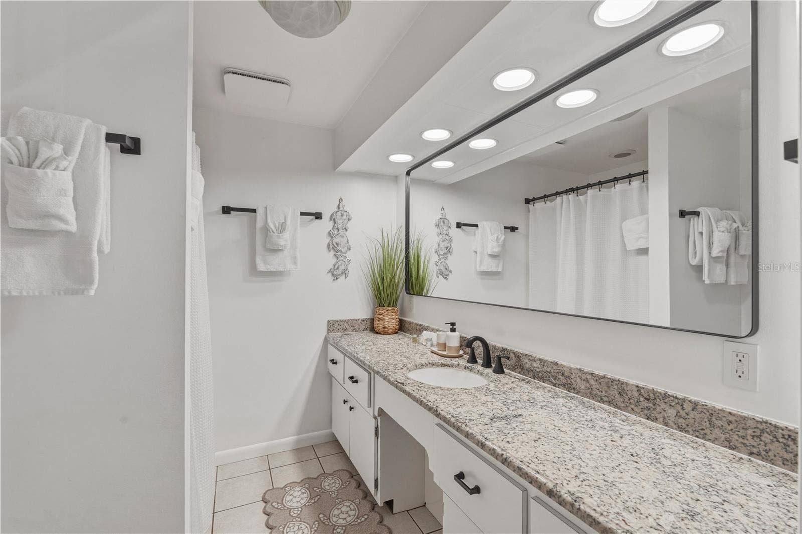 21277 EDGEWATER DRIVE, Port Charlotte, FL 33952 21277 EDGEWATER DRIVE, Port Charlotte, FL 33952