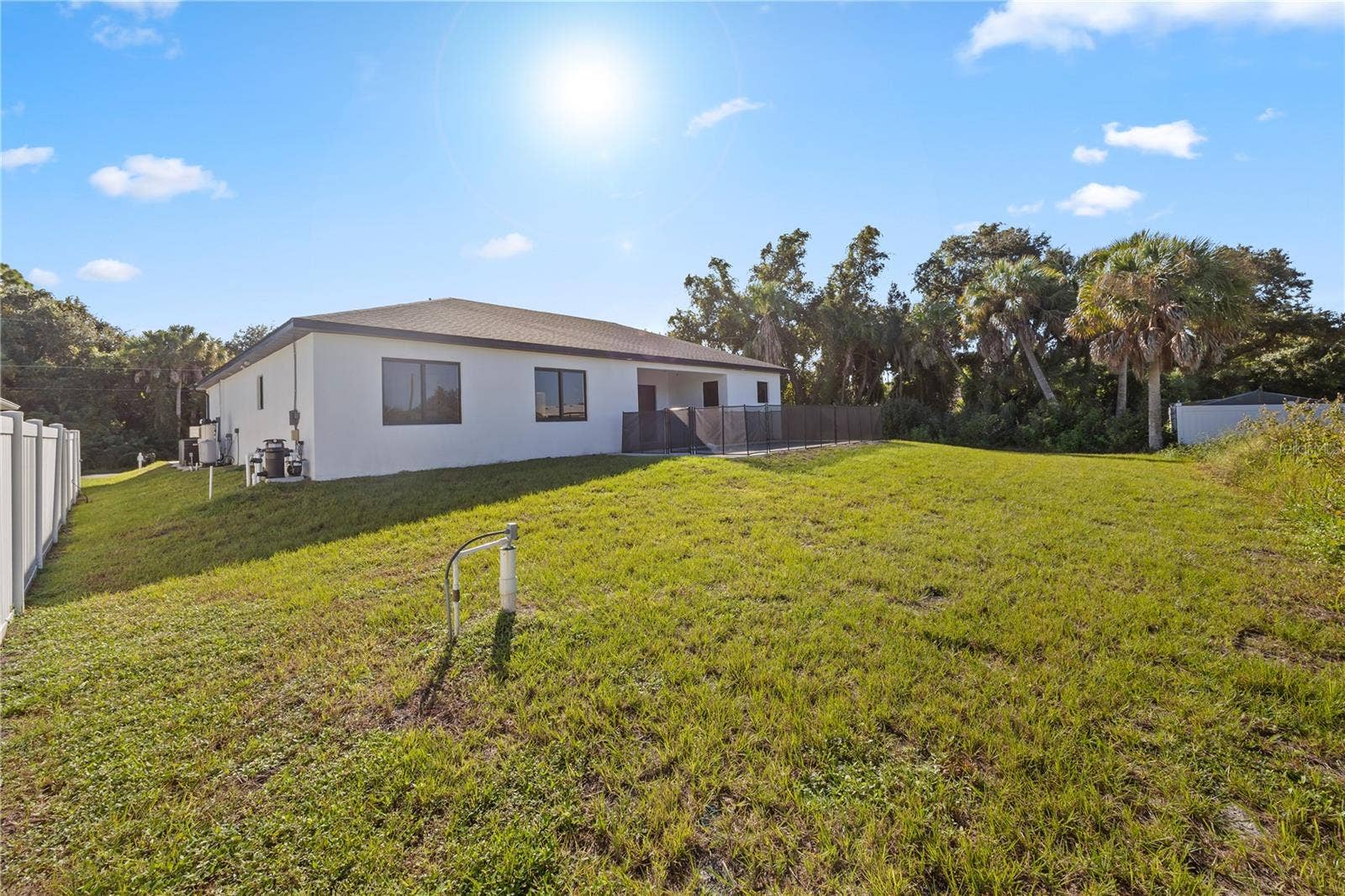 229 FERDON CIRCLE, Port Charlotte, FL 33954