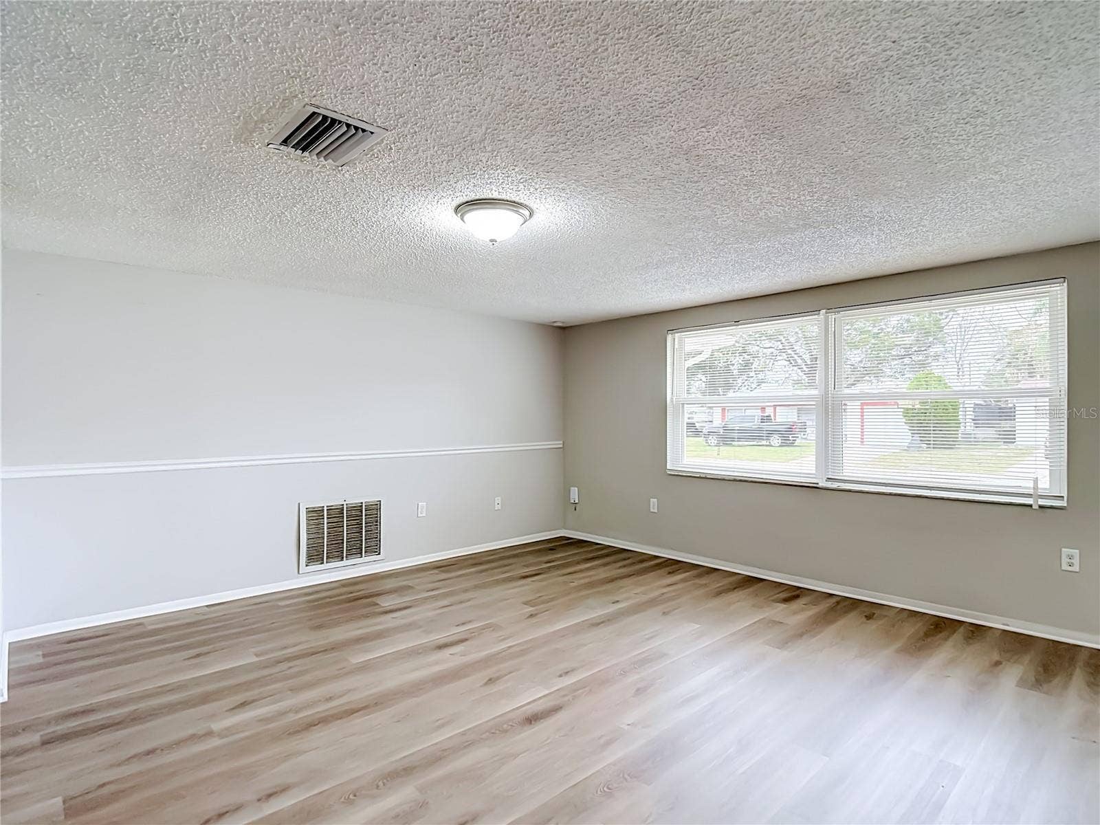 5246 DRIFT TIDE DRIVE, New Port Richey, FL 34652 5246 DRIFT TIDE DRIVE, New Port Richey, FL 34652
