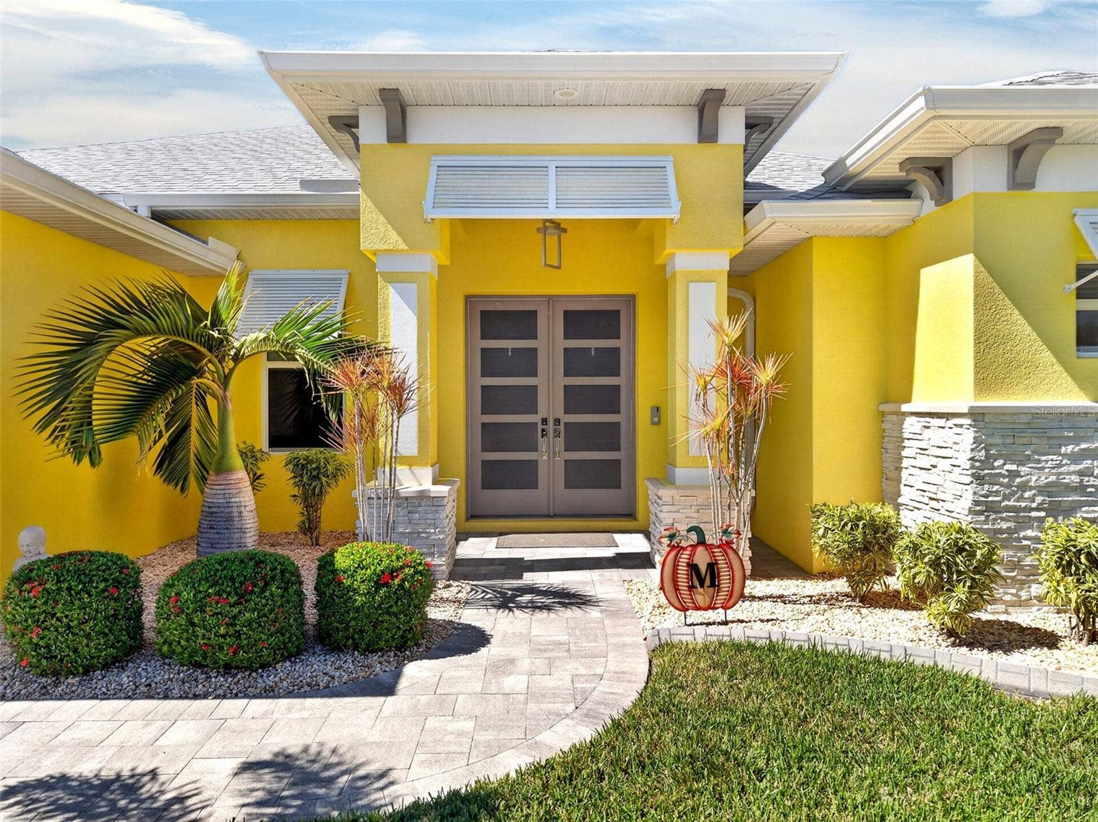 10001 WINNIPEG STREET, Port Charlotte, FL 33981 10001 WINNIPEG STREET, Port Charlotte, FL 33981