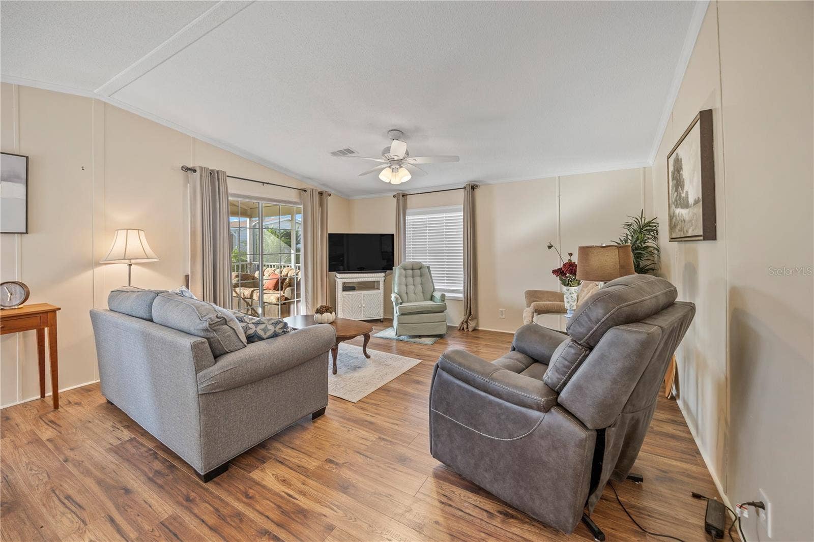 4300 RIVERSIDE DRIVE, #53, Punta Gorda, FL 33982 4300 RIVERSIDE DRIVE, #53, Punta Gorda, FL 33982