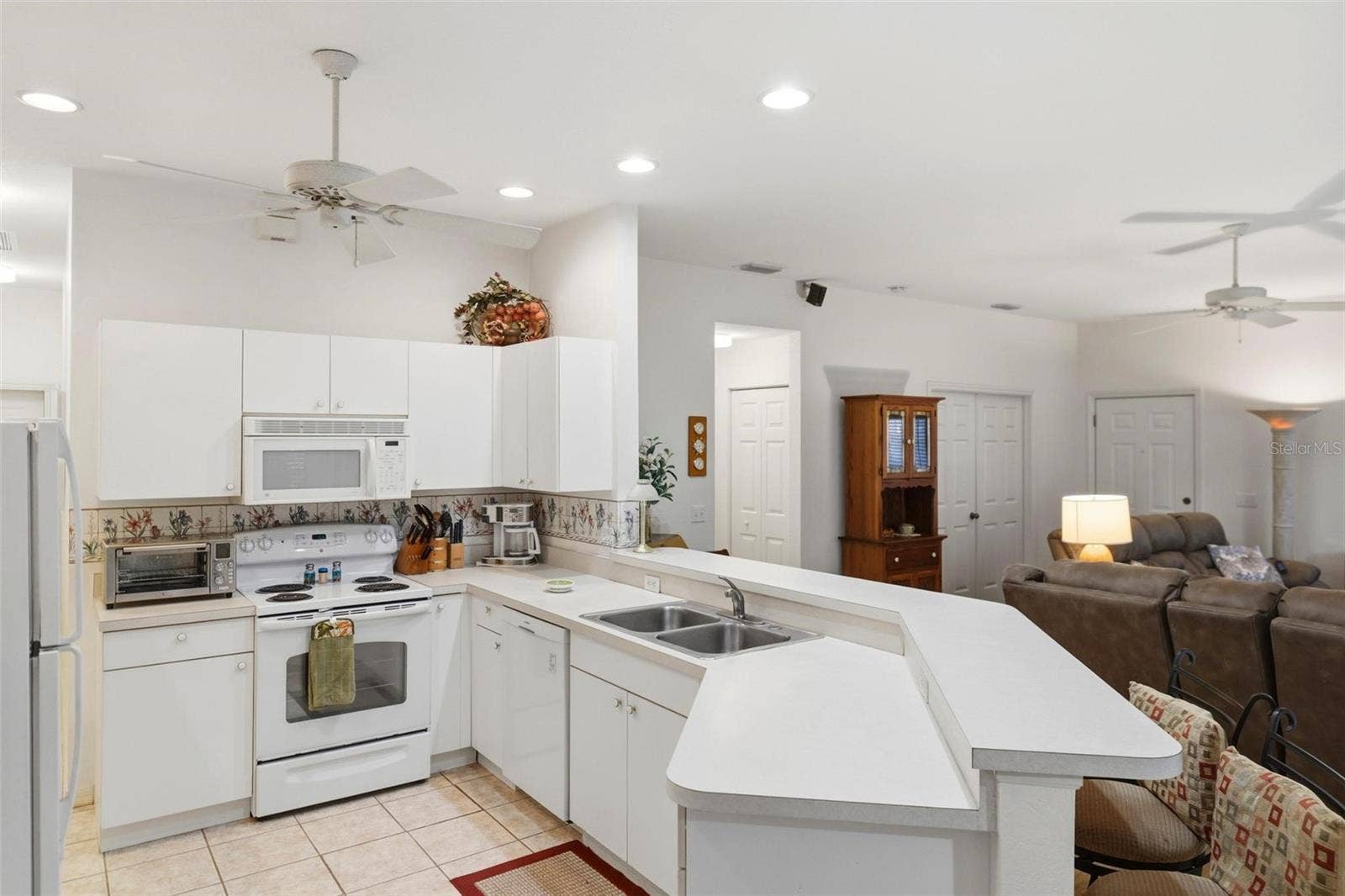 1284 GREEN OAK TRAIL, Port Charlotte, FL 33948 1284 GREEN OAK TRAIL, Port Charlotte, FL 33948