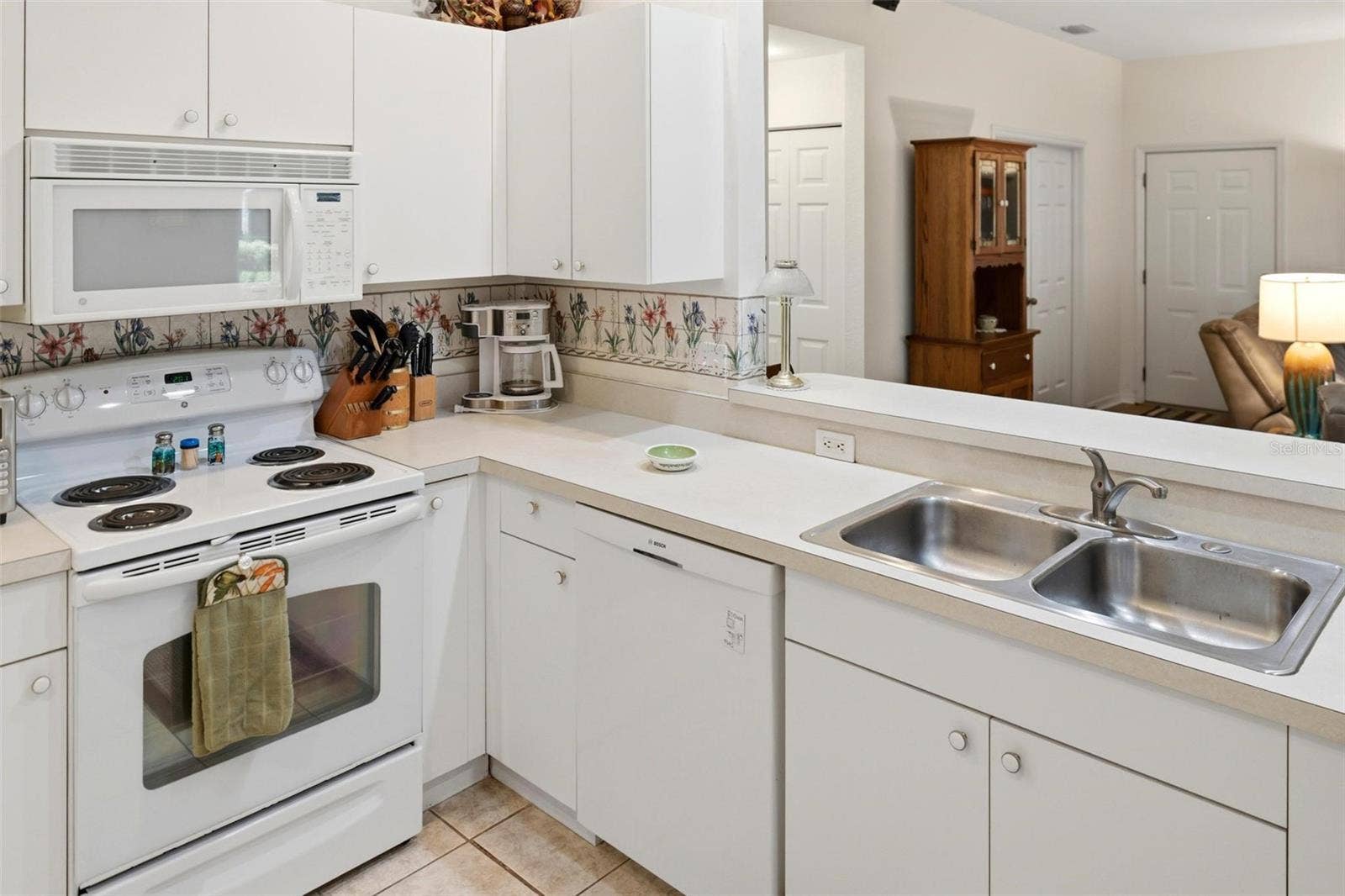 1284 GREEN OAK TRAIL, Port Charlotte, FL 33948 1284 GREEN OAK TRAIL, Port Charlotte, FL 33948