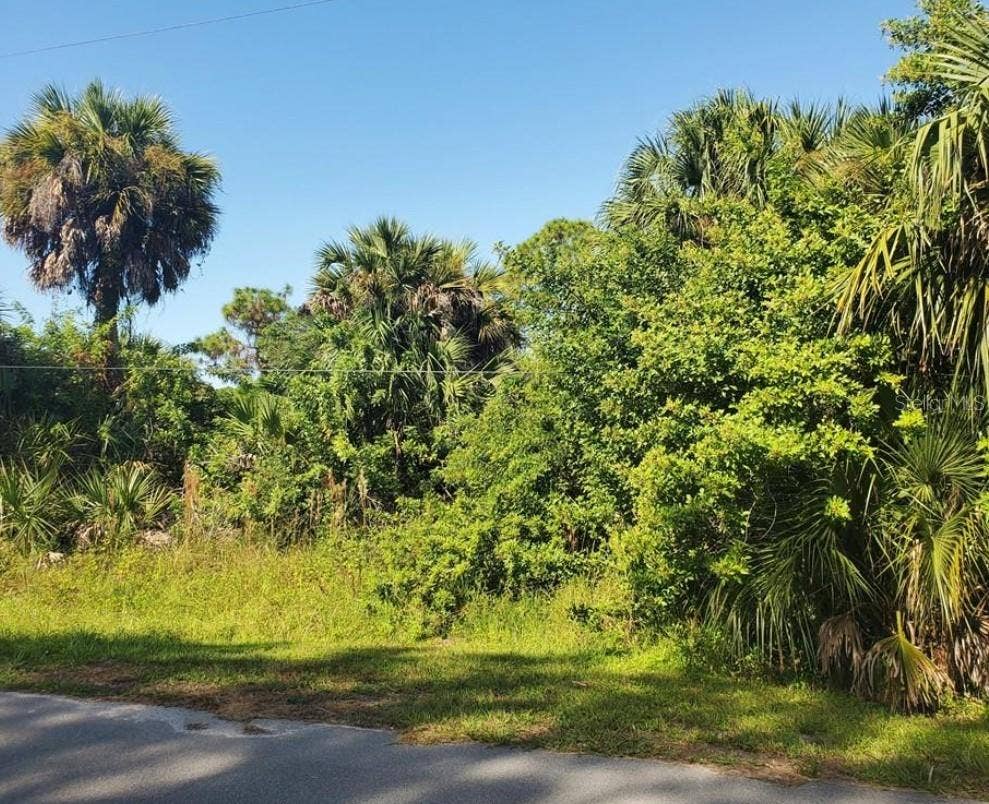 12274 DEFENDER DRIVE, Port Charlotte, FL 33953 12274 DEFENDER DRIVE, Port Charlotte, FL 33953