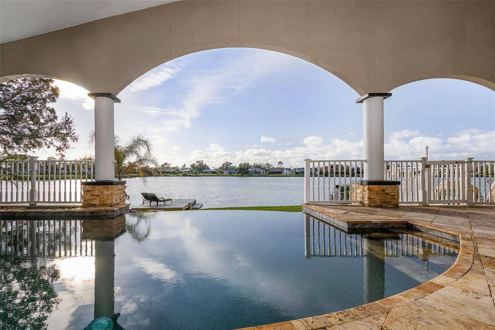 197 ALBERT LANE, Port Charlotte, FL 33954 Sunsets that will change your life.