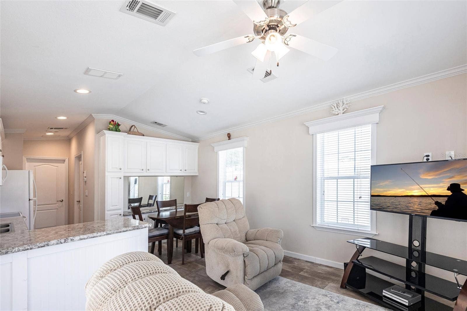 1329 TROUT, Punta Gorda, FL 33950 Living area vaulted ceilings