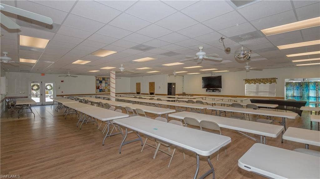 1329 TROUT, Punta Gorda, FL 33950 clubhouse room