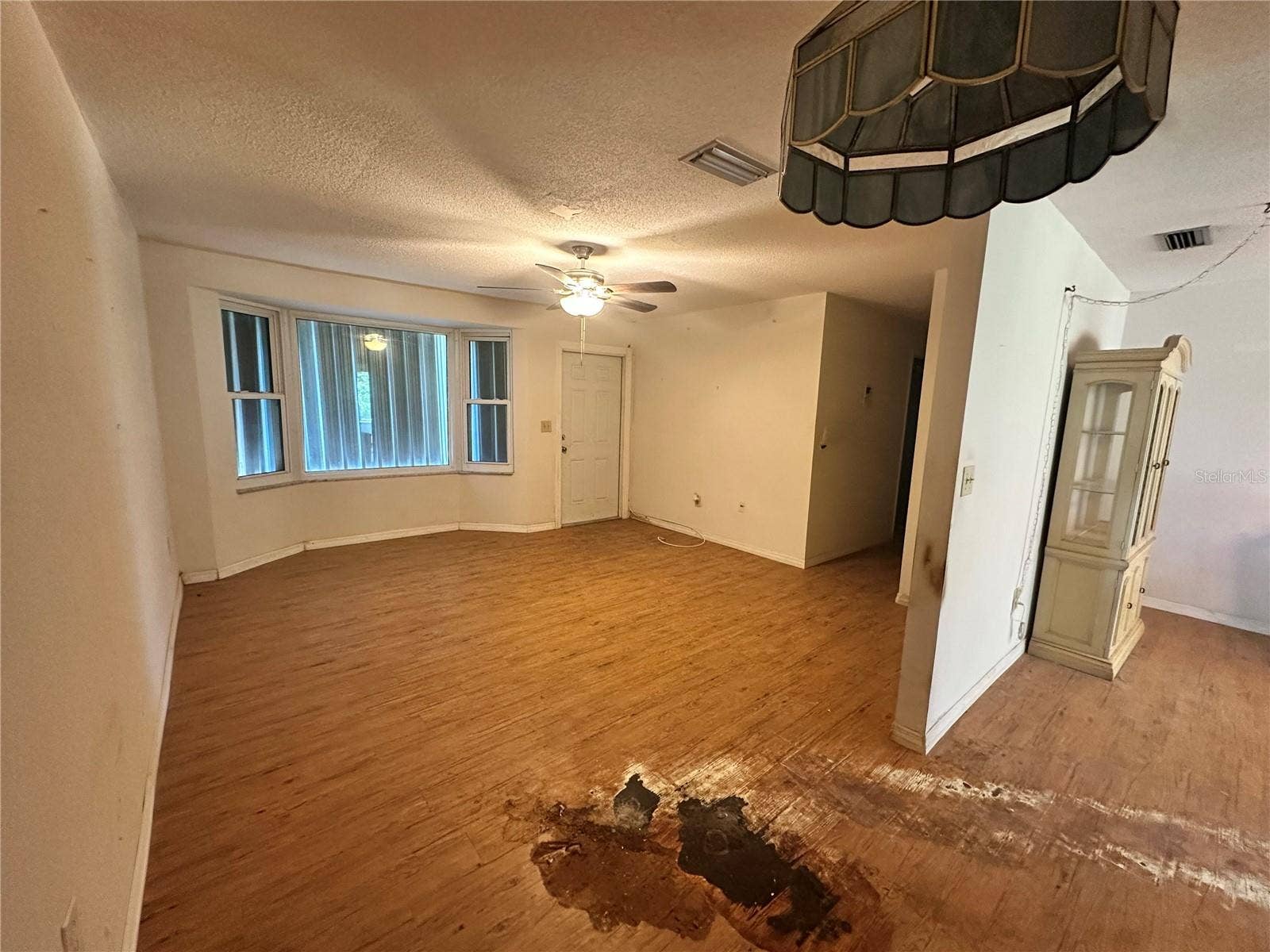1554 INVERNESS STREET, Port Charlotte, FL 33952 living room
