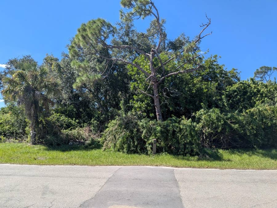 Property photo for 18458 HOTTELET CIRCLE, Port Charlotte, FL