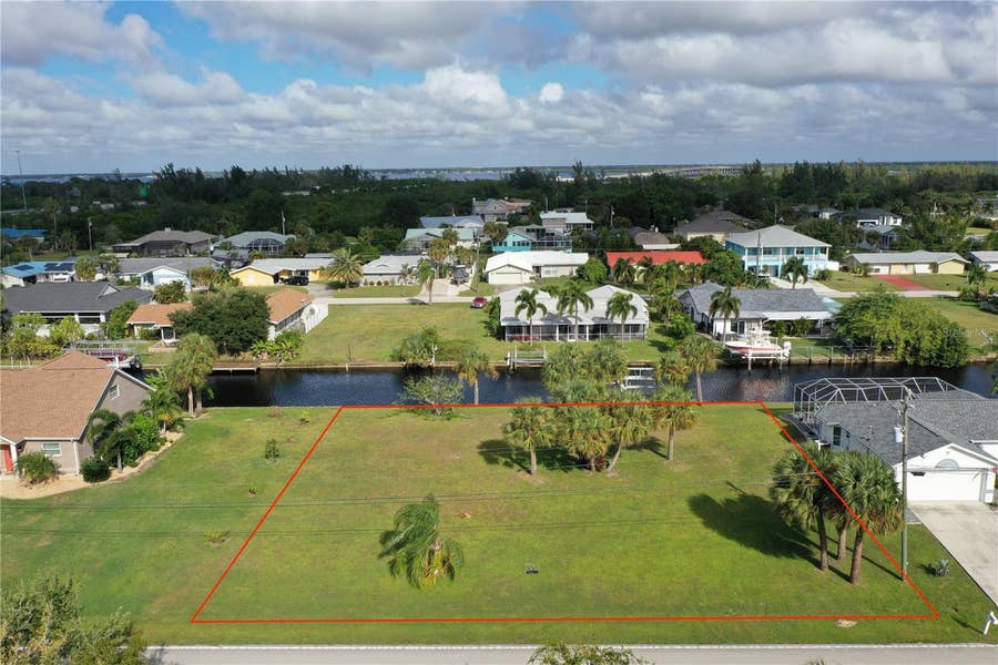 Property photo for 3011 & 3003 RIVERSIDE DRIVE, Punta Gorda, FL
