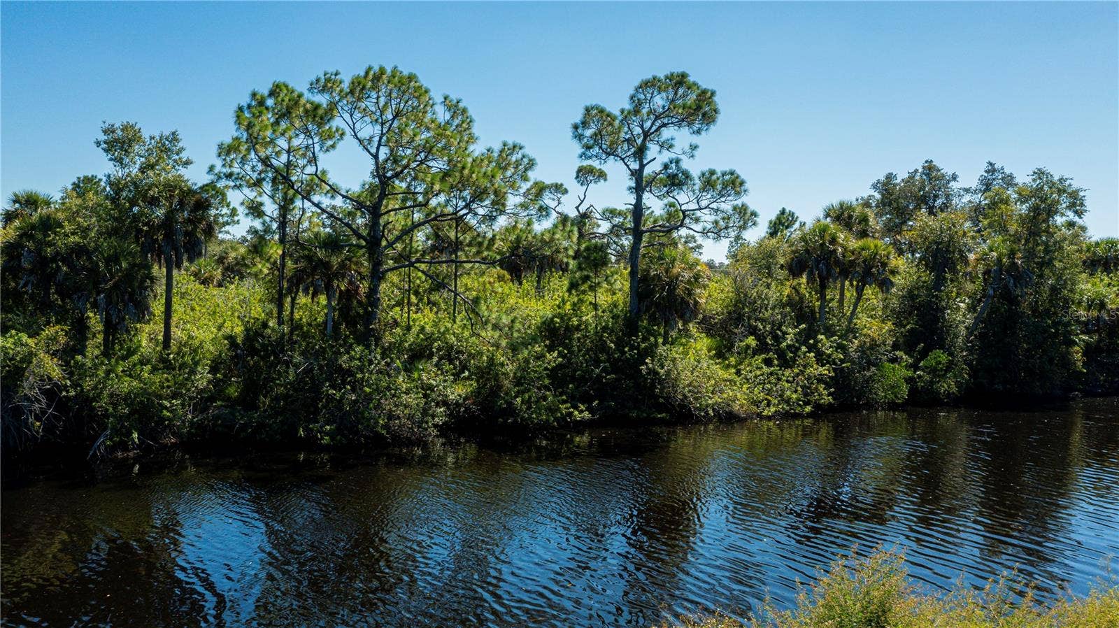 1444 EPPINGER DRIVE, Port Charlotte, FL 33953 1444 EPPINGER DRIVE, Port Charlotte, FL 33953