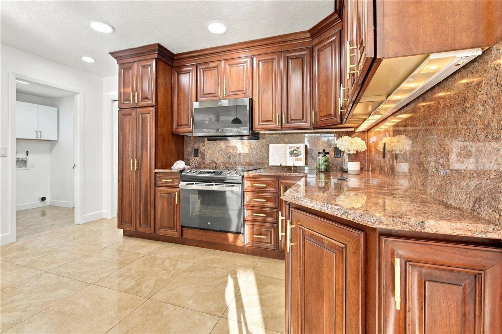 511 BONITO AVENUE, Nokomis, FL 34275 511 BONITO AVENUE, Nokomis, FL 34275