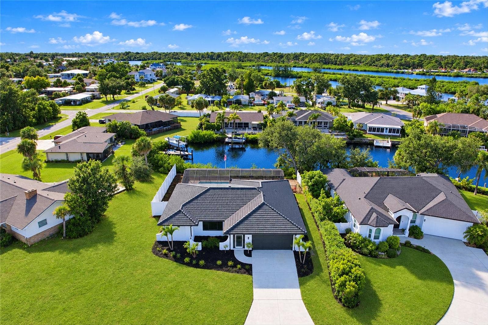 511 BONITO AVENUE, Nokomis, FL 34275 511 BONITO AVENUE, Nokomis, FL 34275